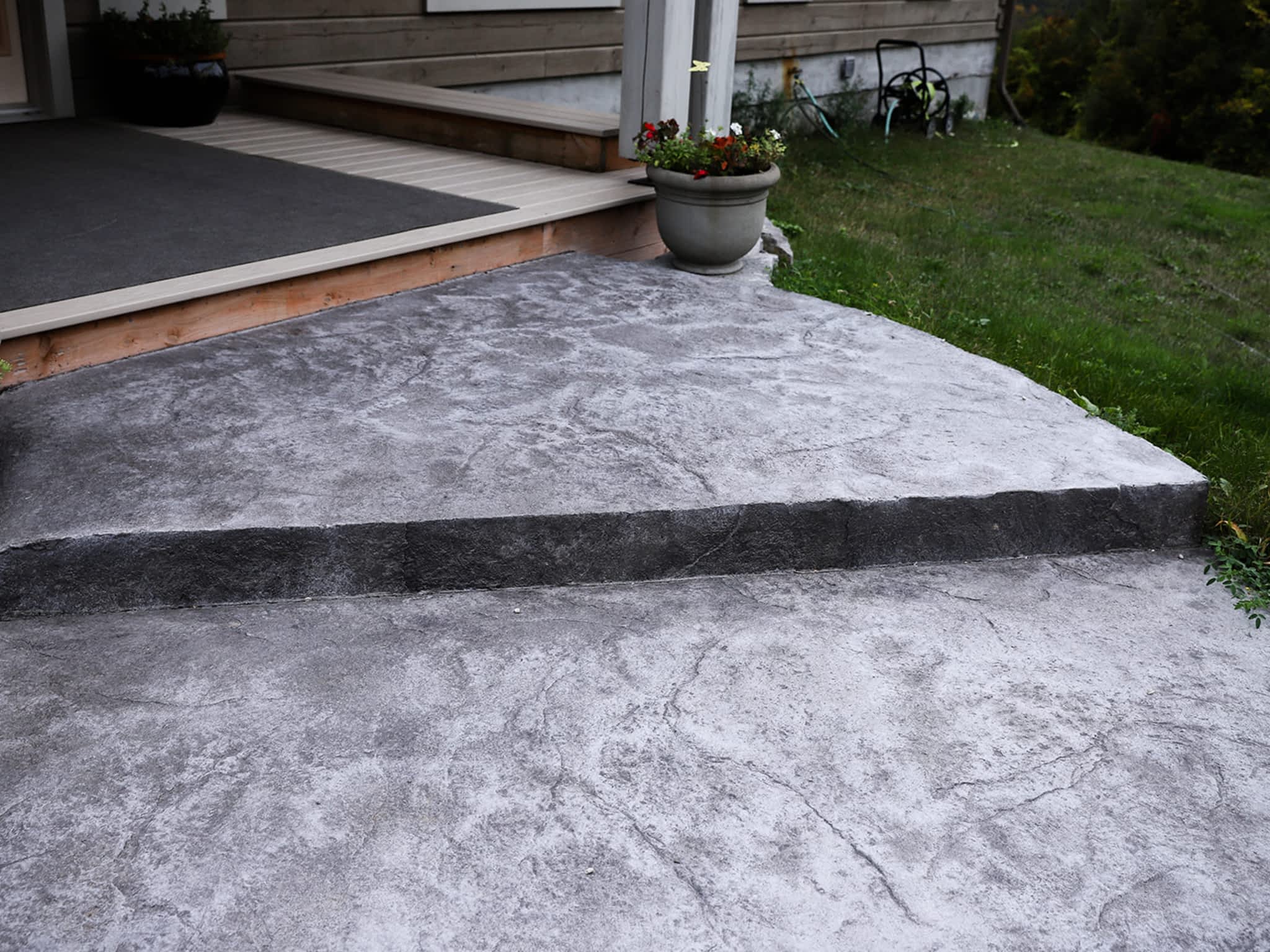 photo Van de Bor Paving Ltd