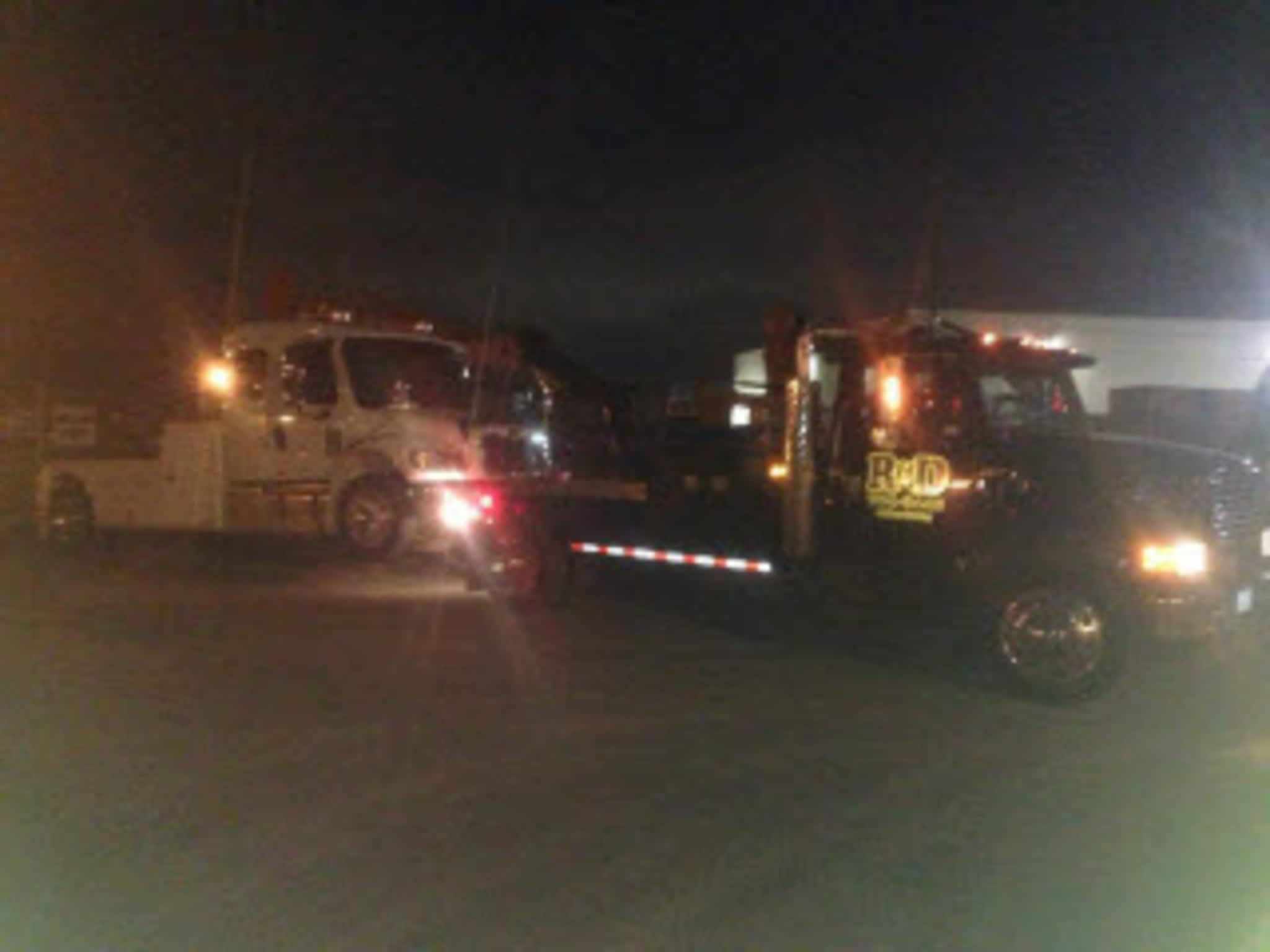 photo R&D Towing
