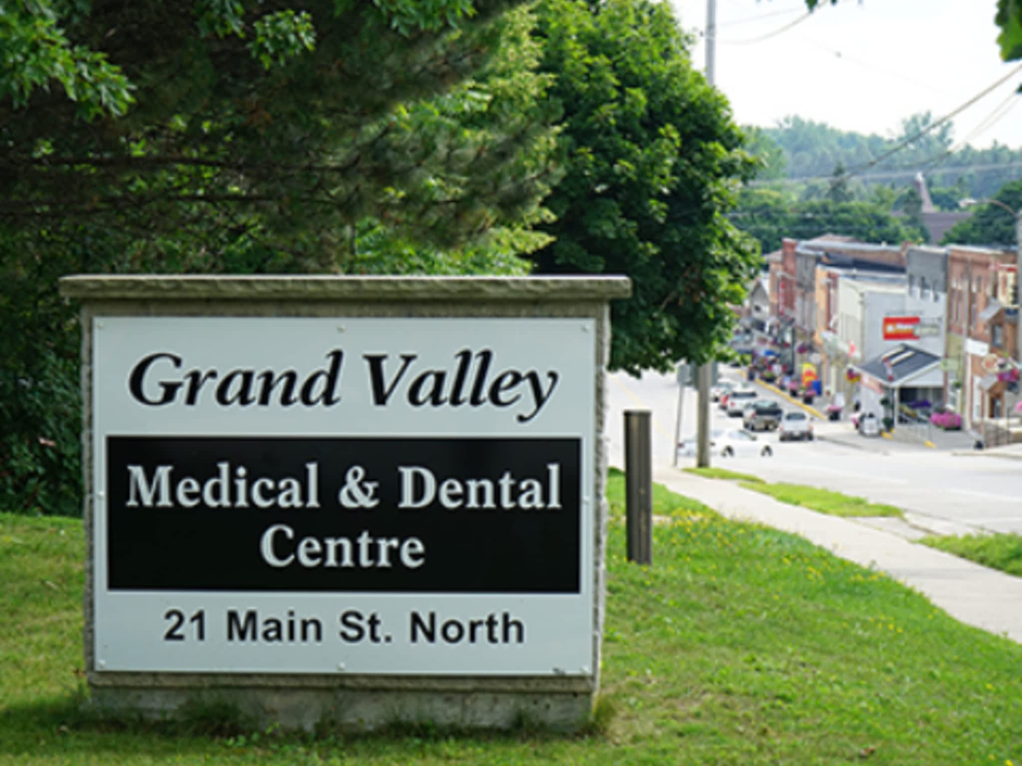 photo Grand Valley Physiotherapy & Chiropractic