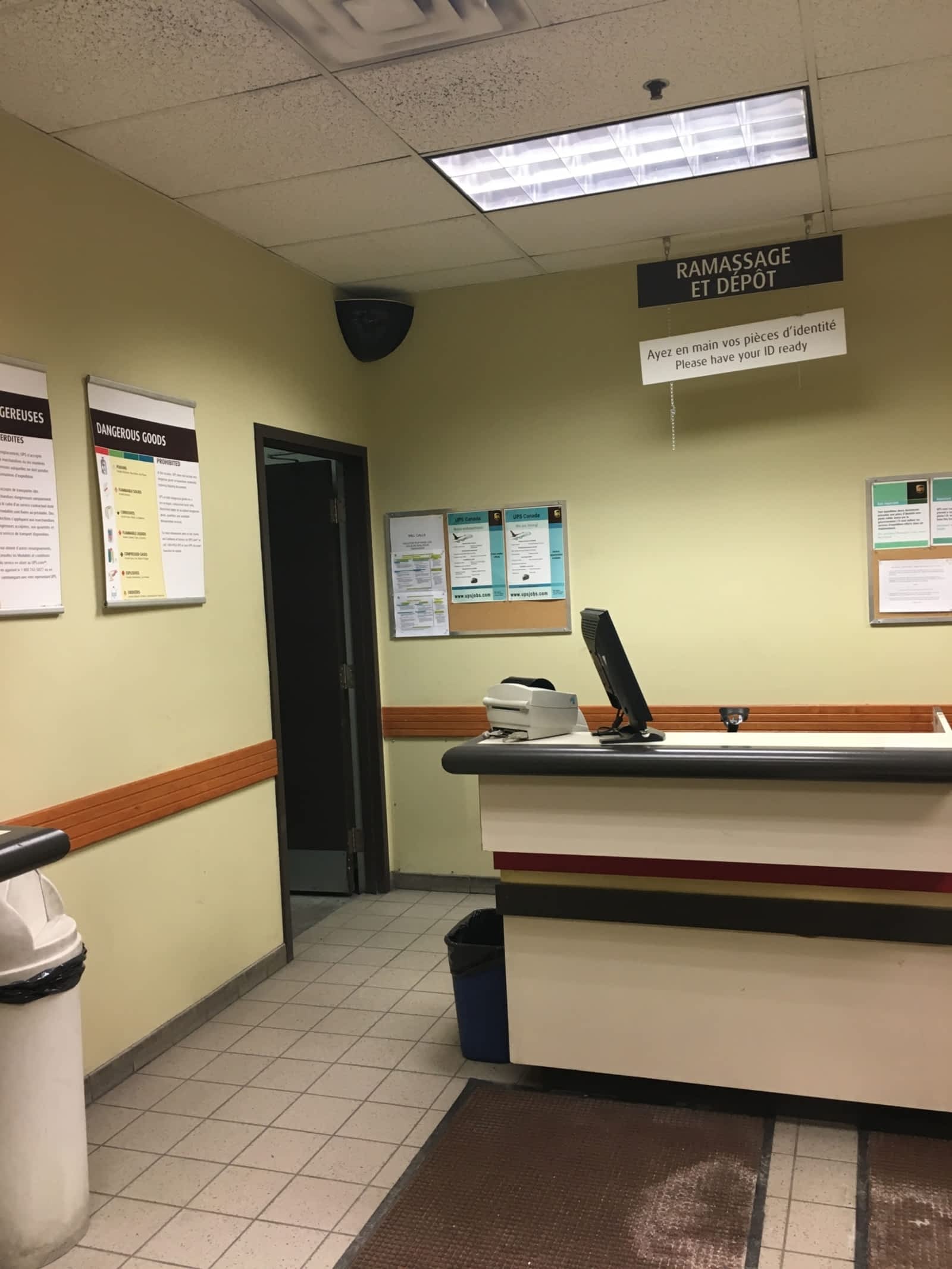 Ups Customer Center Columbus Photos 51 - zx8ft3v