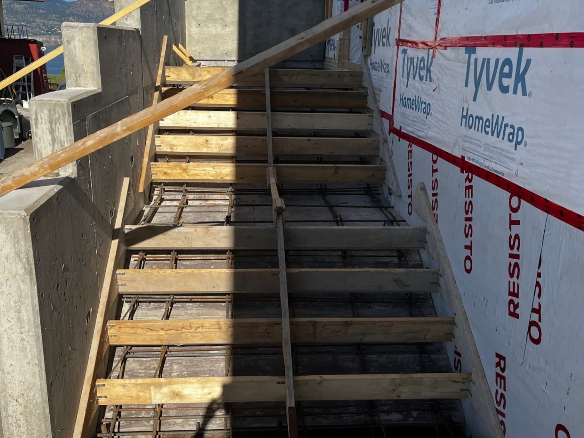 photo Dynna Foundations Ltd