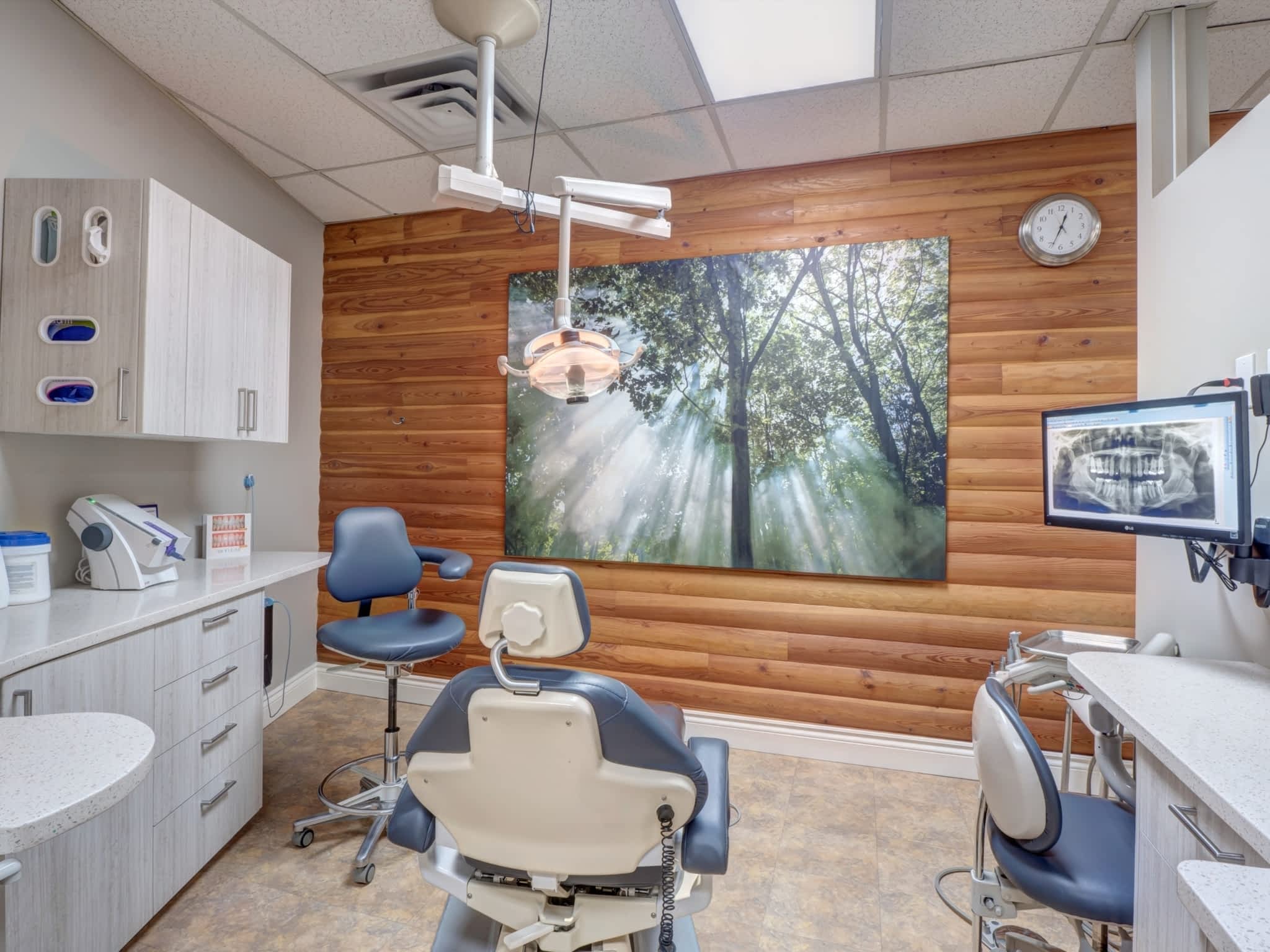 photo Monashee Dental Centre