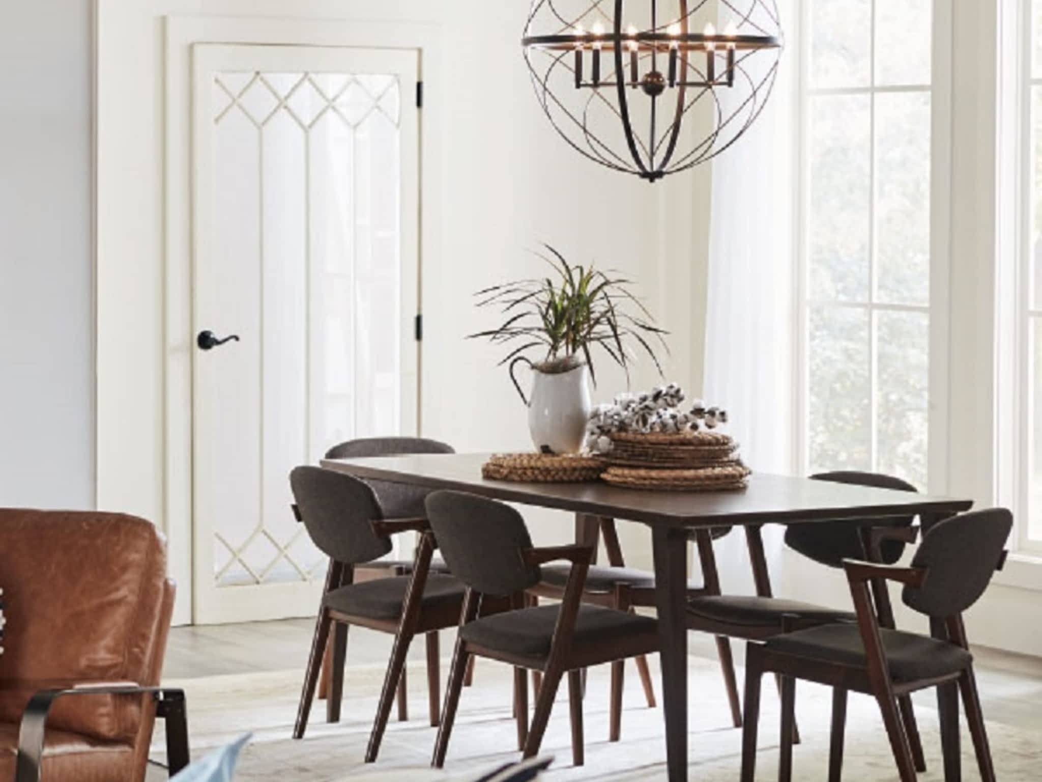 photo Chatelaine Lighting