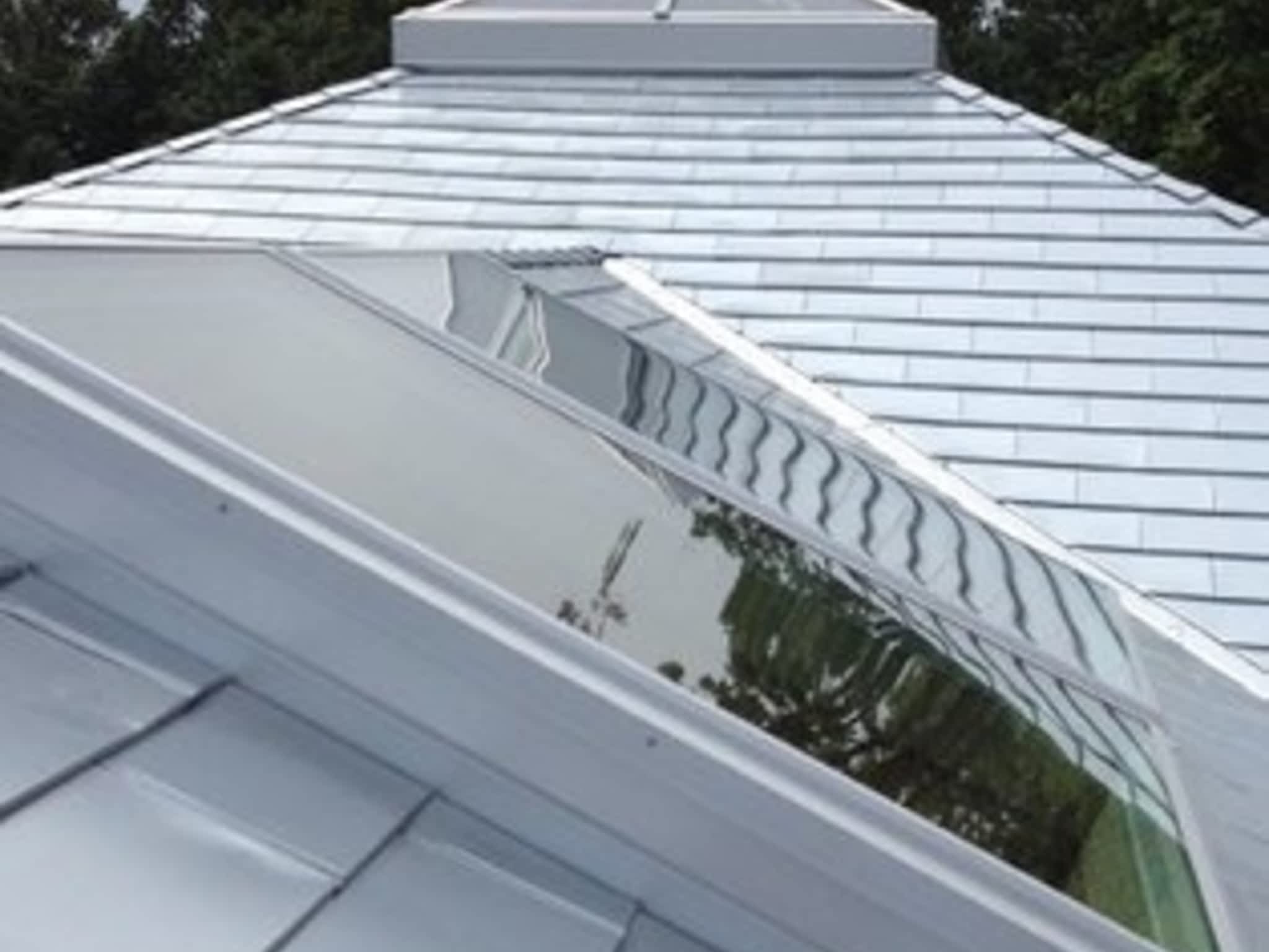 photo D & R Skylights Inc