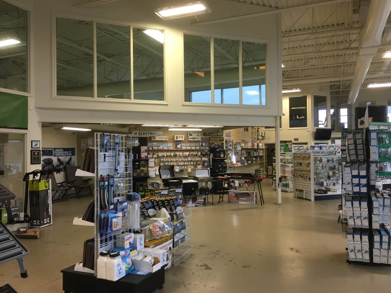 Granby Caravane Opening Hours 80, rue Irwin, Granby, QC