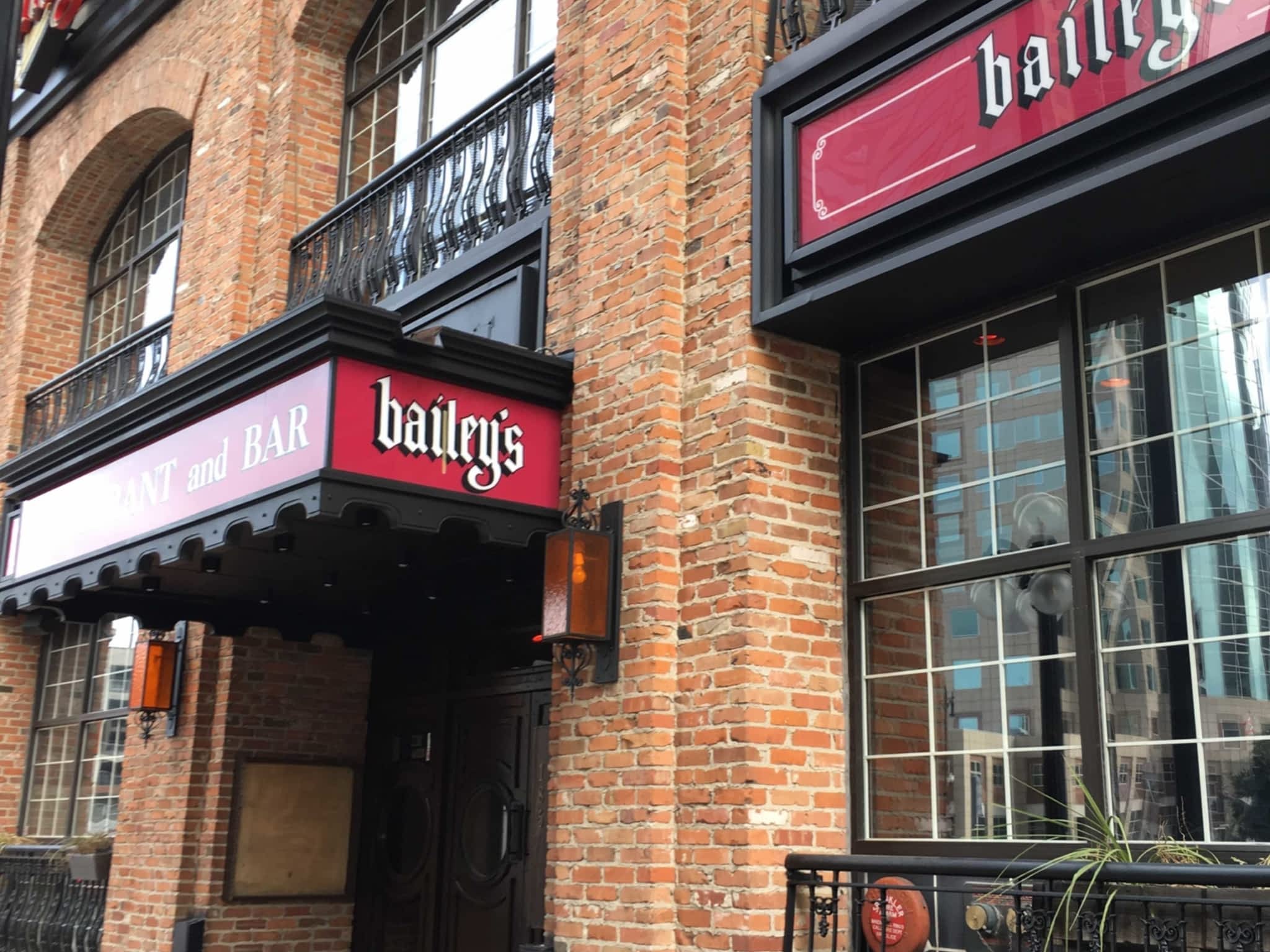 Bailey's Restaurant & Bar Winnipeg, MB 185 Lombard Ave Canpages