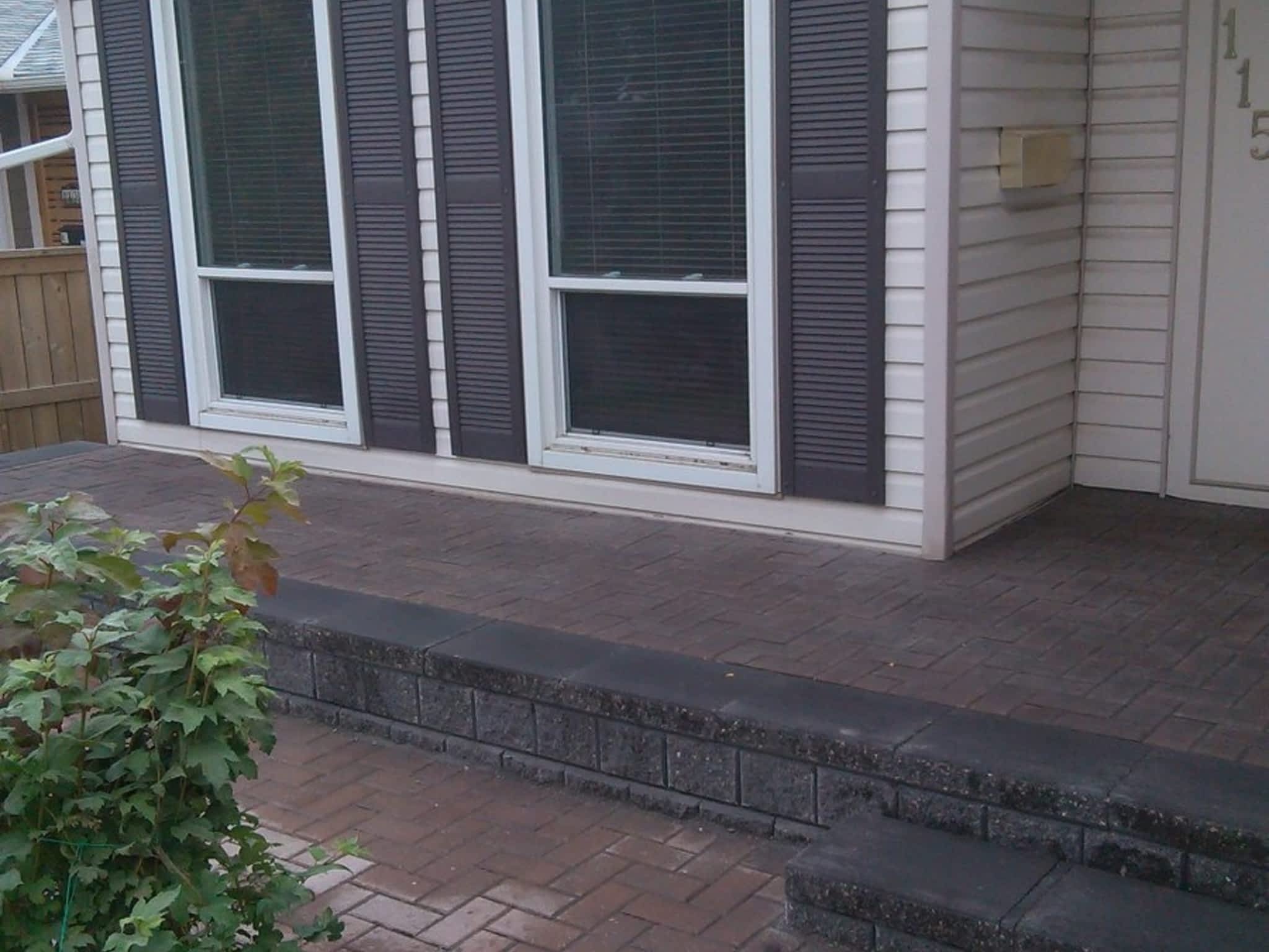 photo Sunrise Interlocking