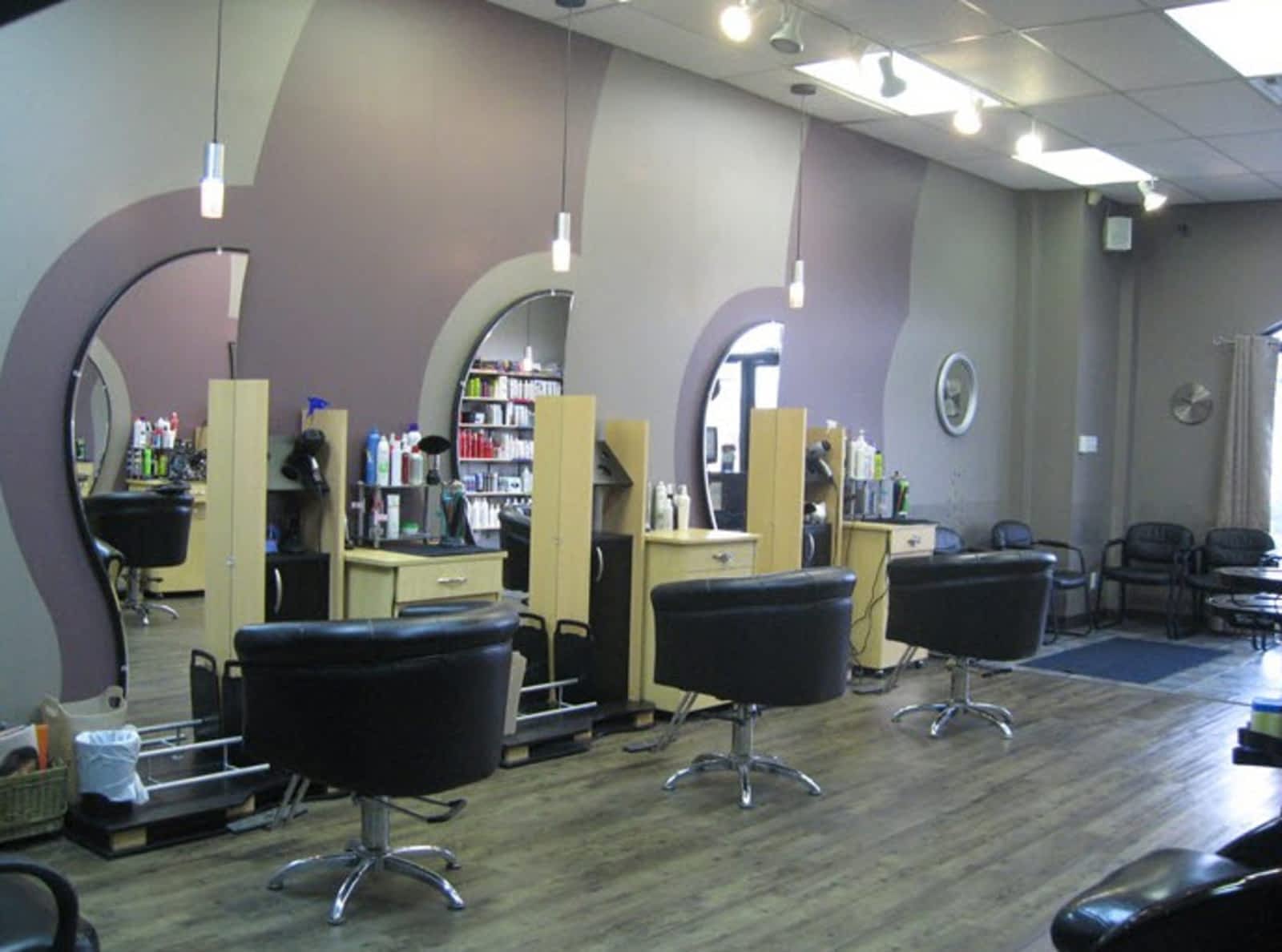 Buffie & Co Salon Spa - Opening Hours - 8-2539 Main St, Winnipeg, MB Buffie & Co Salon Spa - Opening Hours - 8-2539 Main St, Winnipeg, MB