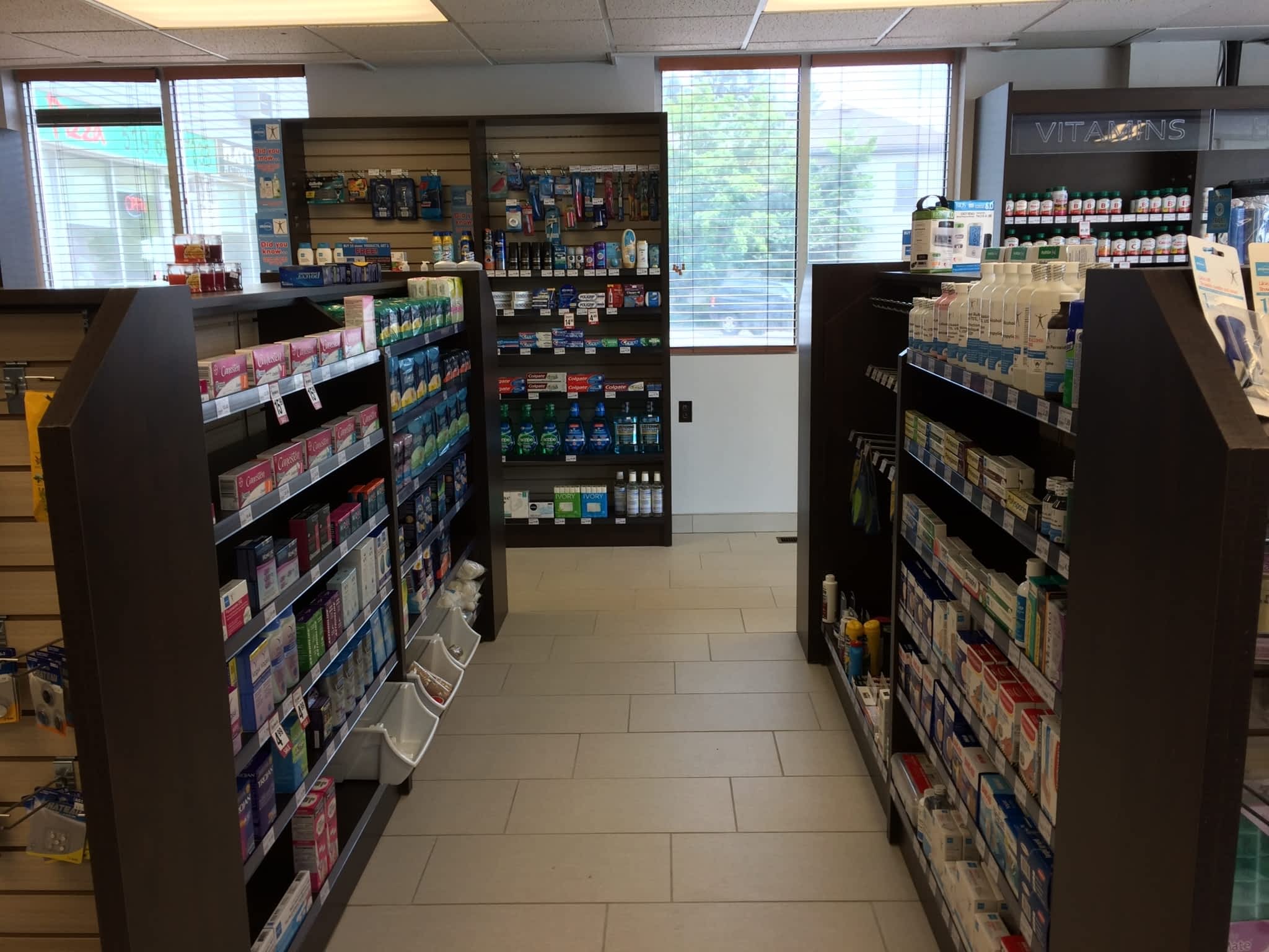 photo Plattsville Guardian Pharmacy