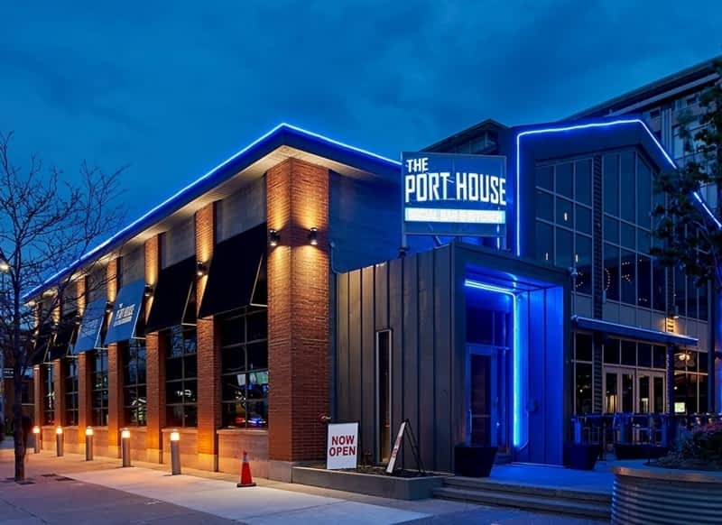 the port house social bar and kitchen mississauga on