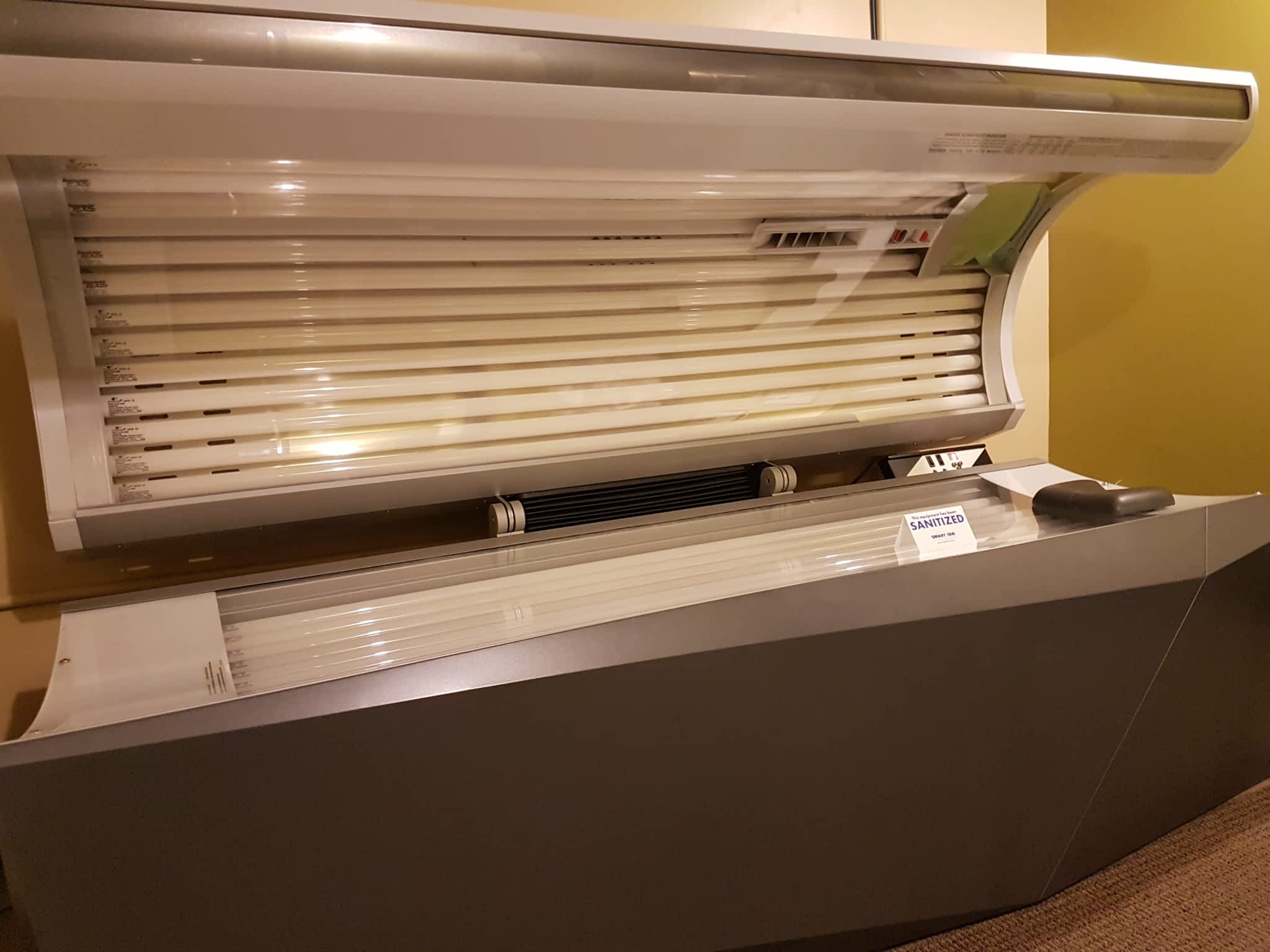 photo IslandGlow Tanning Studio