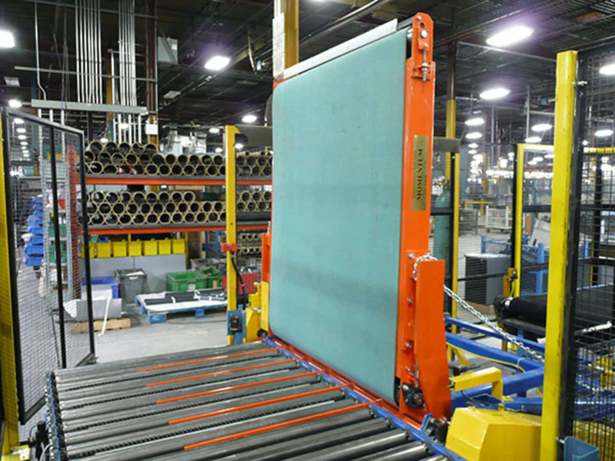 photo Momentum Conveyors