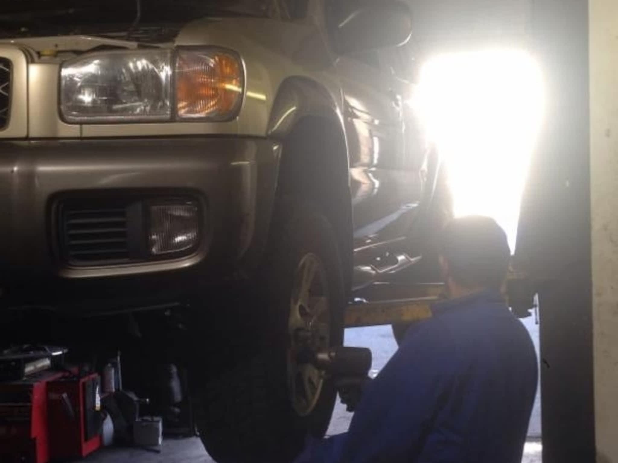 photo Save On Mechanics Auto Repair Ltd