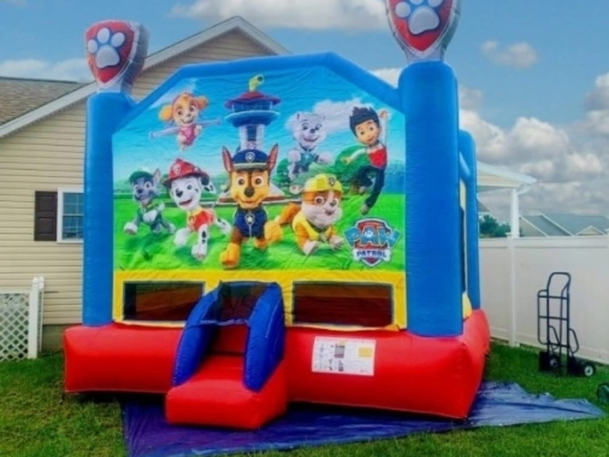 photo Inflatable Bouncy Castles