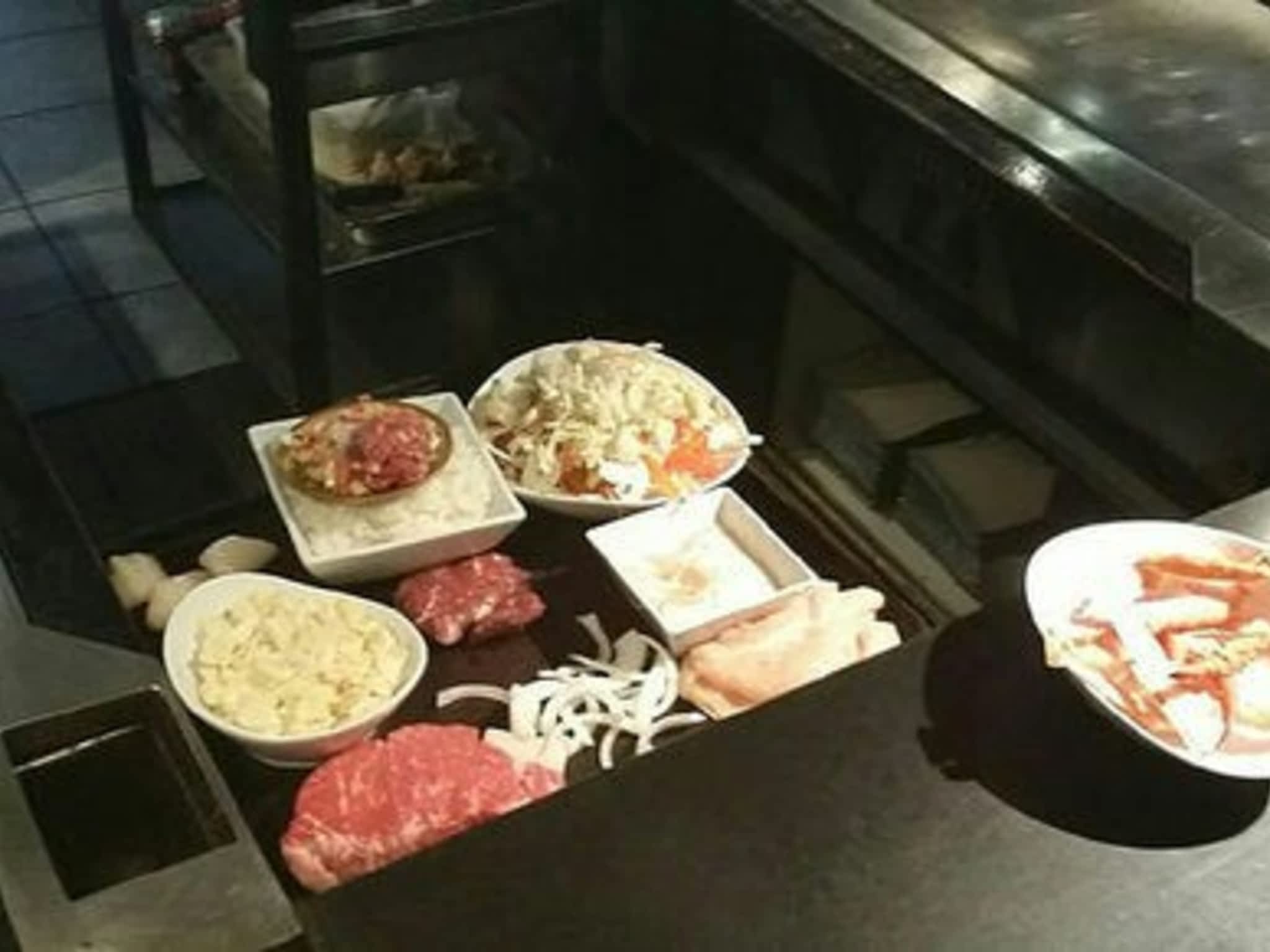 photo Akasaka Japanese Restaurant & Teppanyaki Steak House