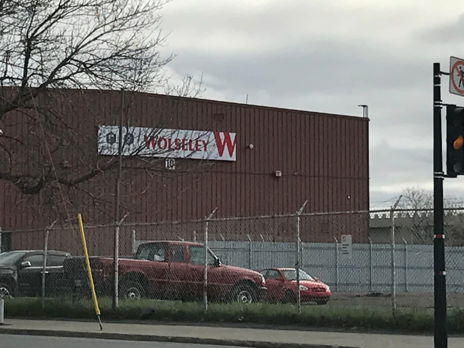 Wolseley Canada Inc Opening Hours 1290 Rue Mill, Montréal, QC