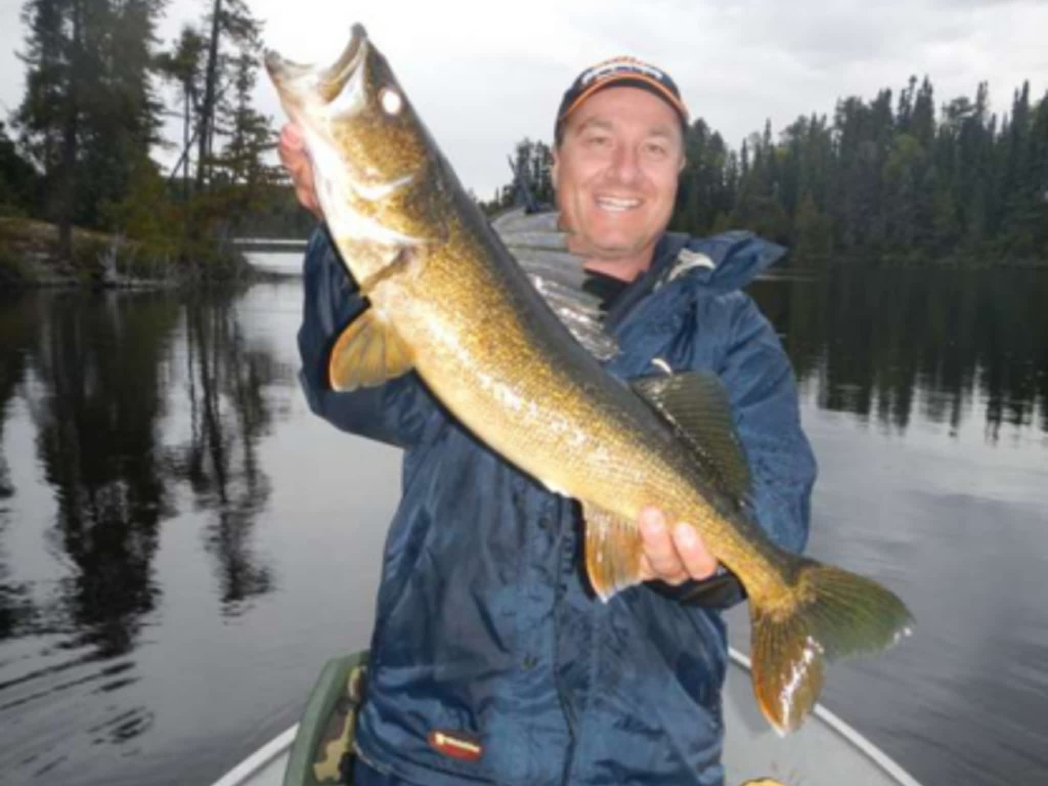 photo Lake Onaping Lodge