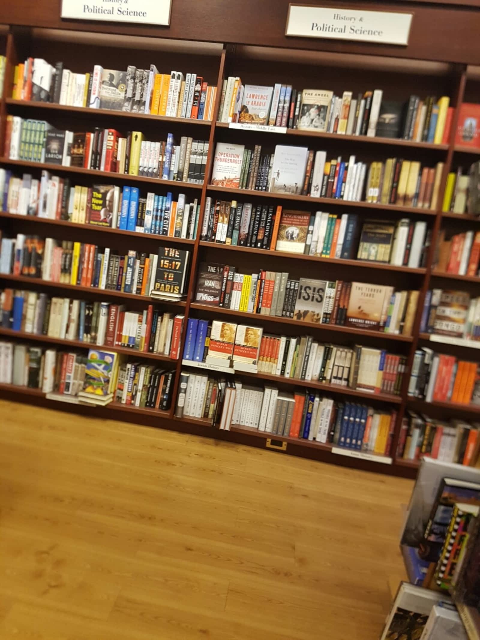 Indigo Opening Hours 900, boul Le Corbusier, Laval, QC