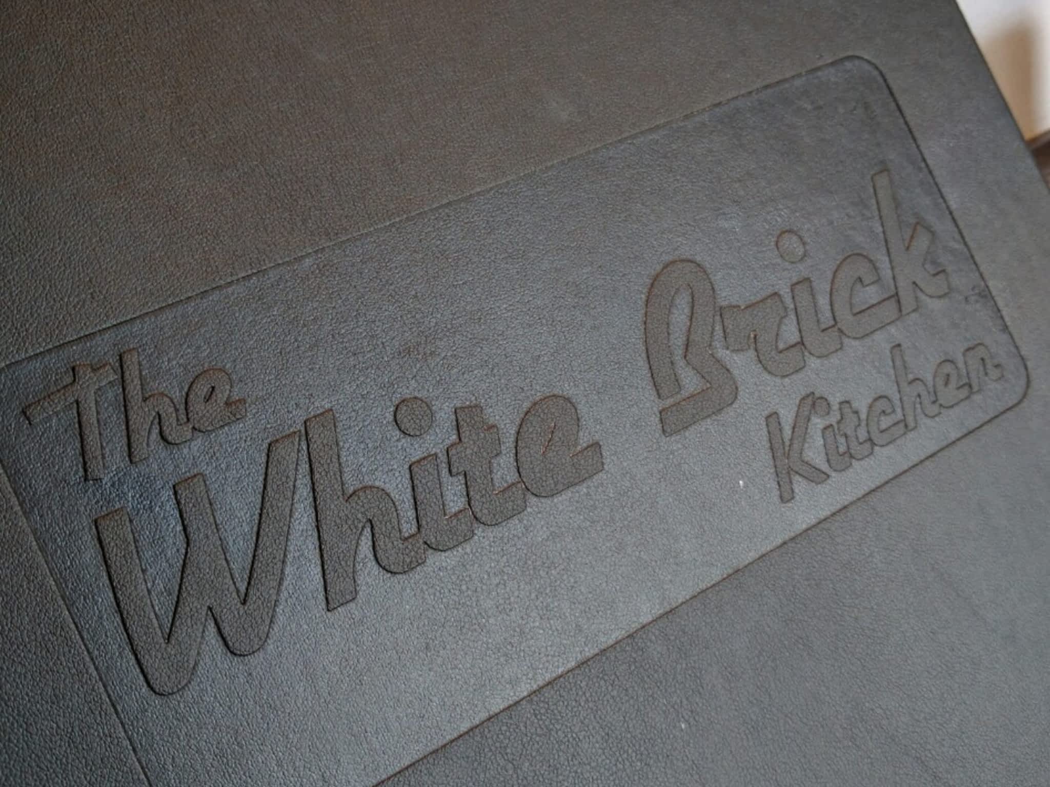 photo The White Brick Kitchen