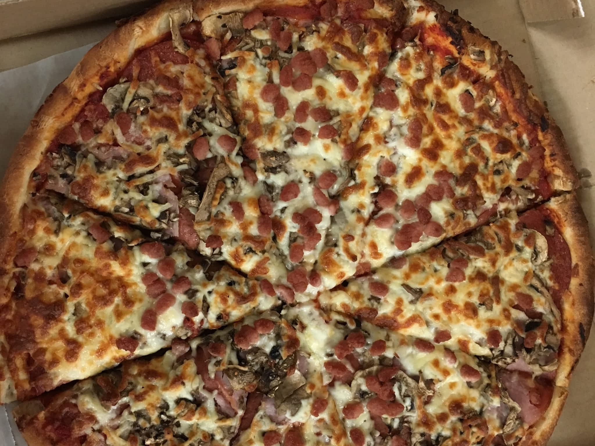 photo Canadian 2 For 1 Pizza