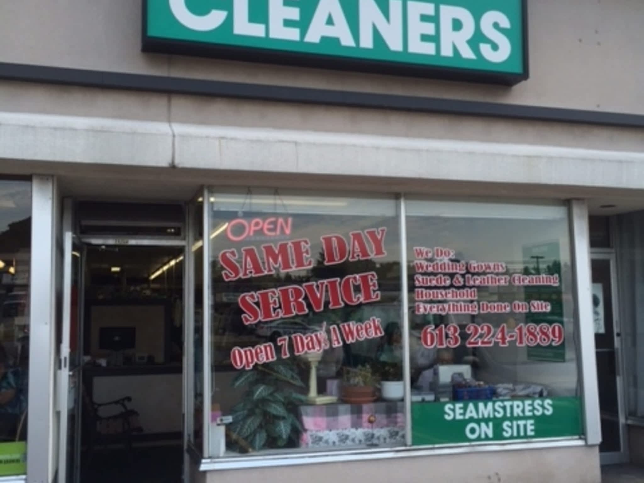 photo Crown Cleaners