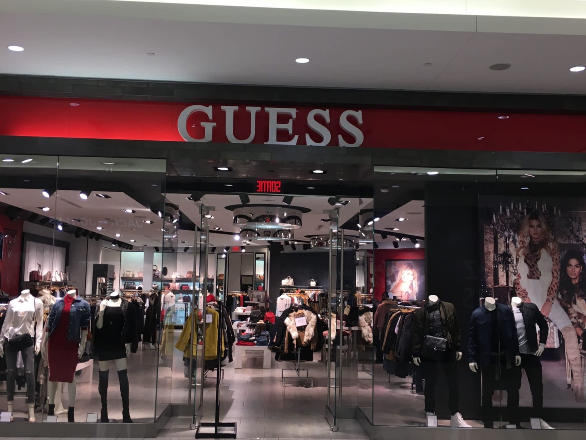 photo GUESS