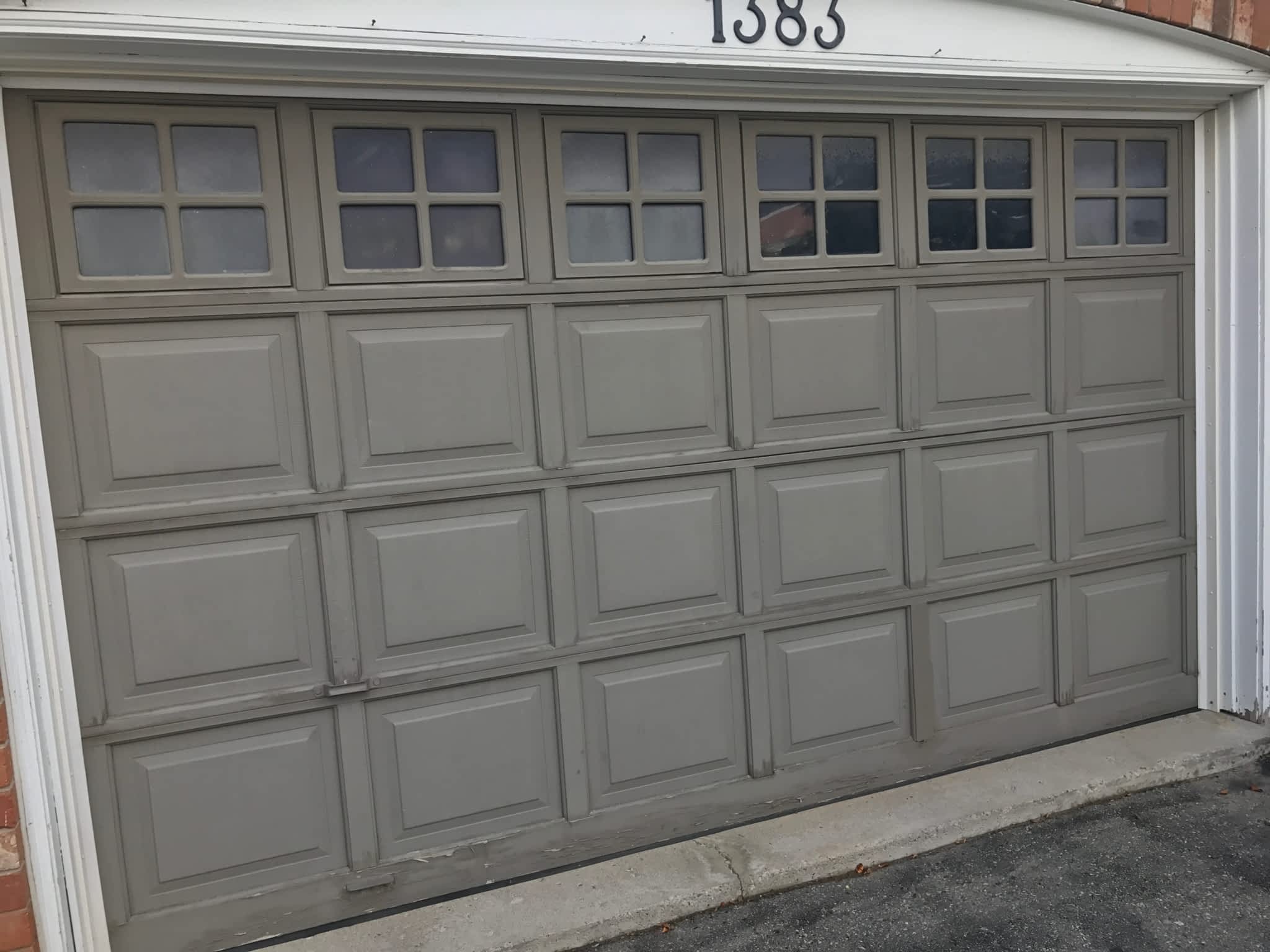 photo Nicole's Garage Door