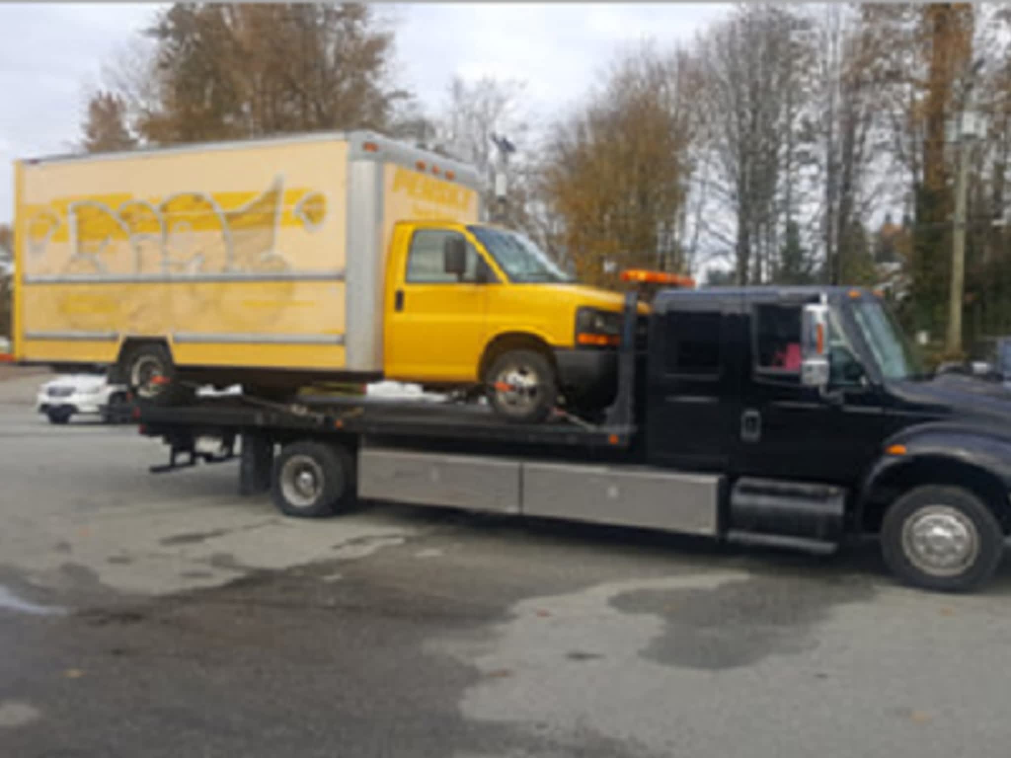 photo Reflection Towing (A Division of Reflection Services Inc)