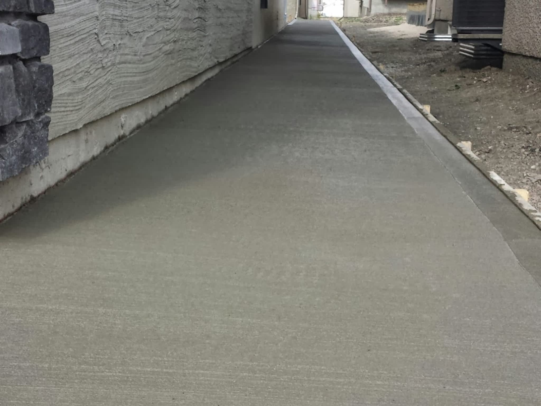 photo Cutting Edge Concrete