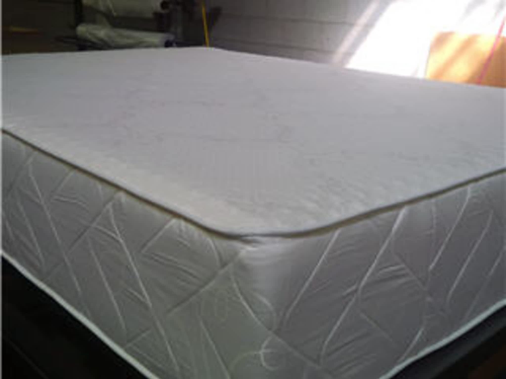 photo Custom Mattress Corp.