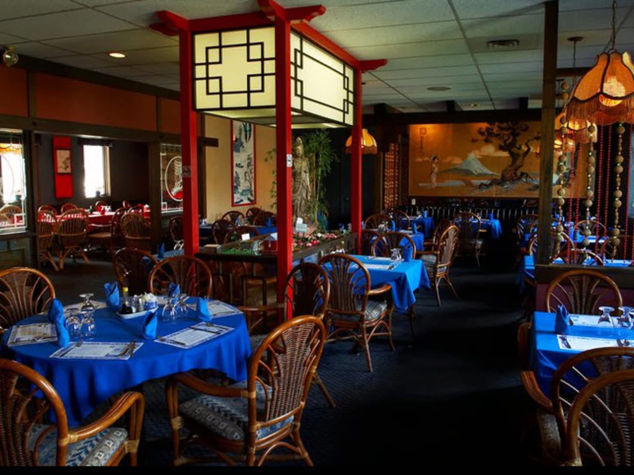 photo Blue Willow Restaurant Ltd