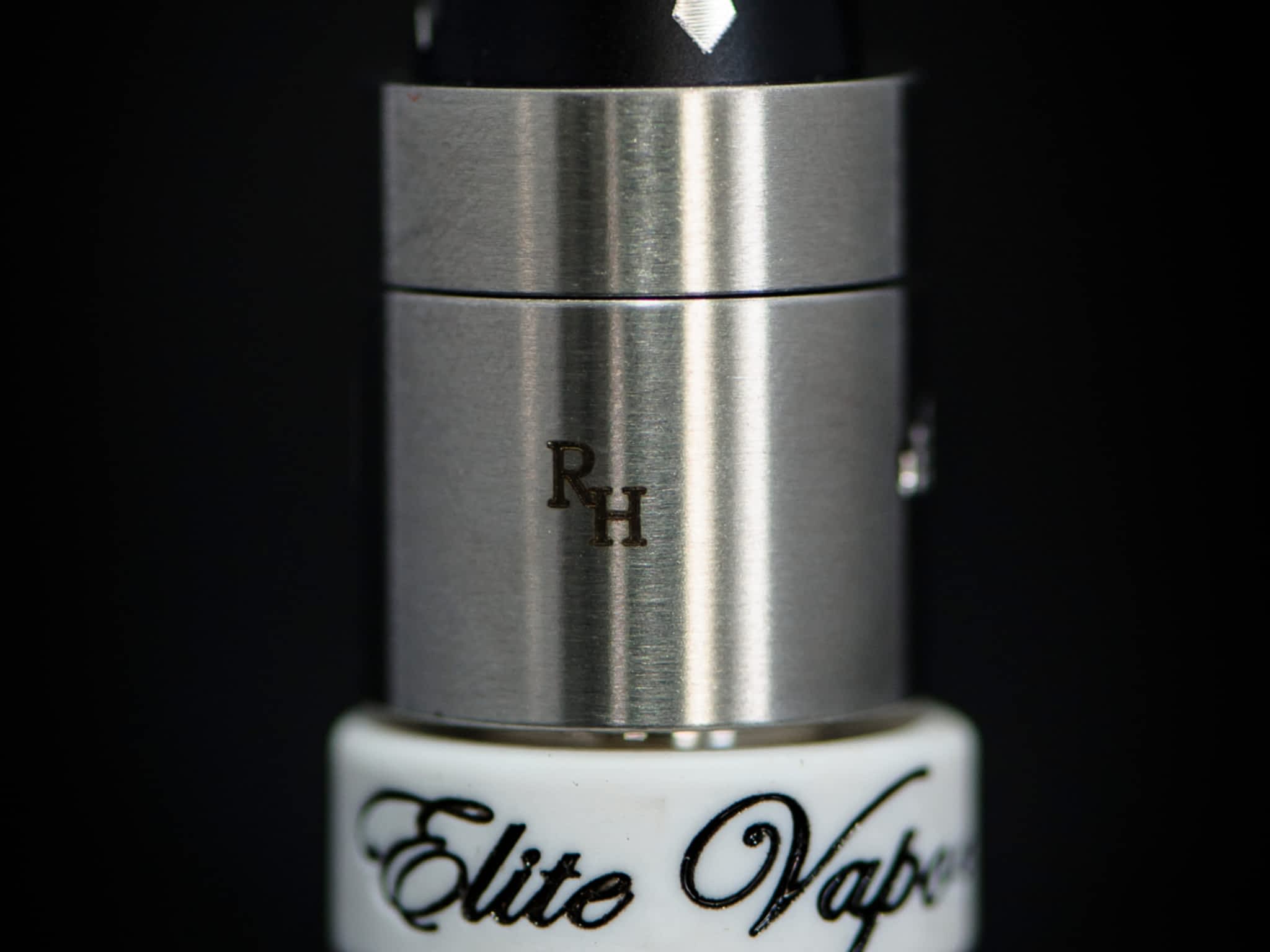 photo Elite Vapor & Elite Hemp