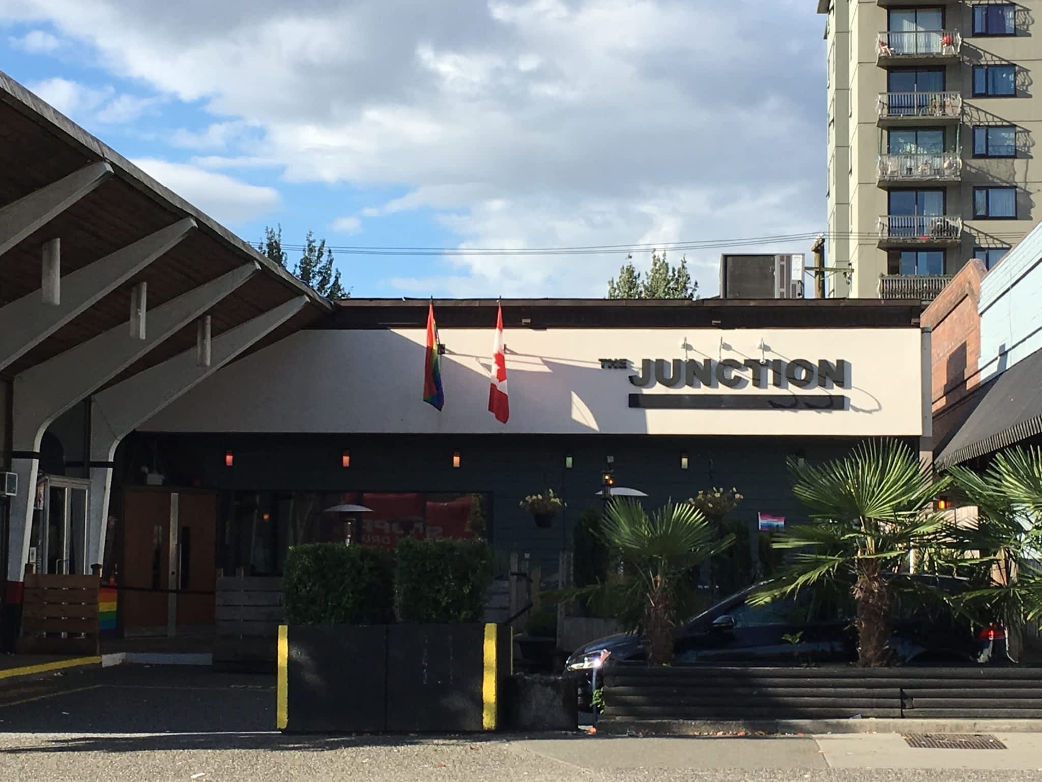 photo Junction Public House