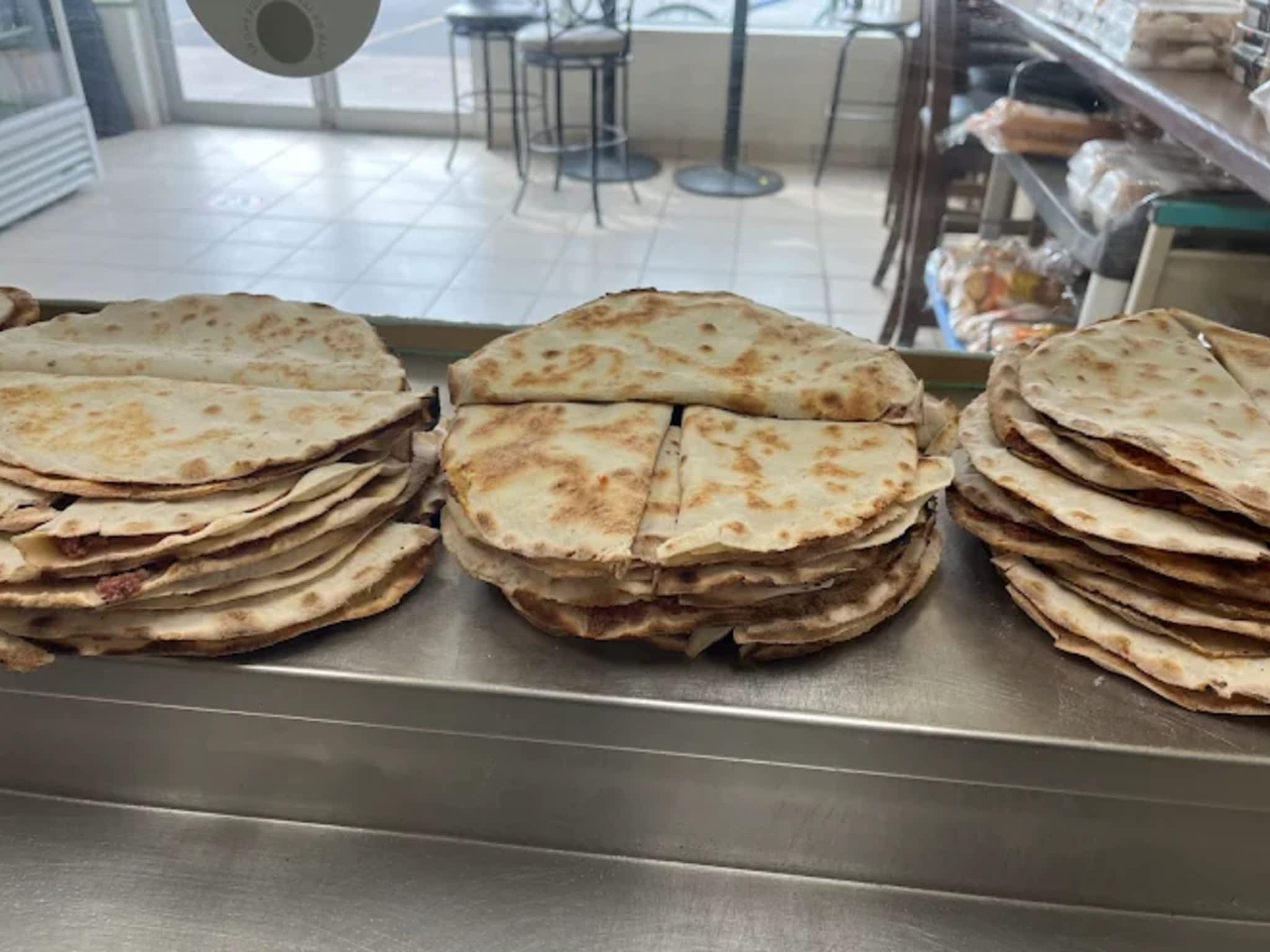 photo Farhat's Bakery