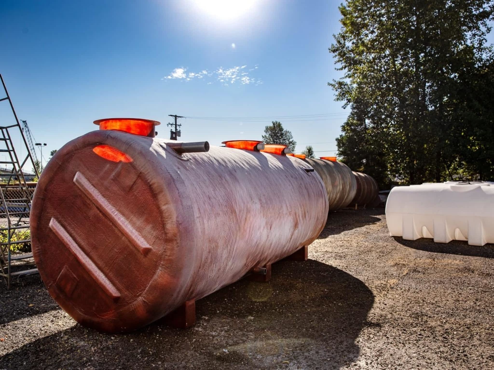 photo Canwest Tanks & Ecological Systems