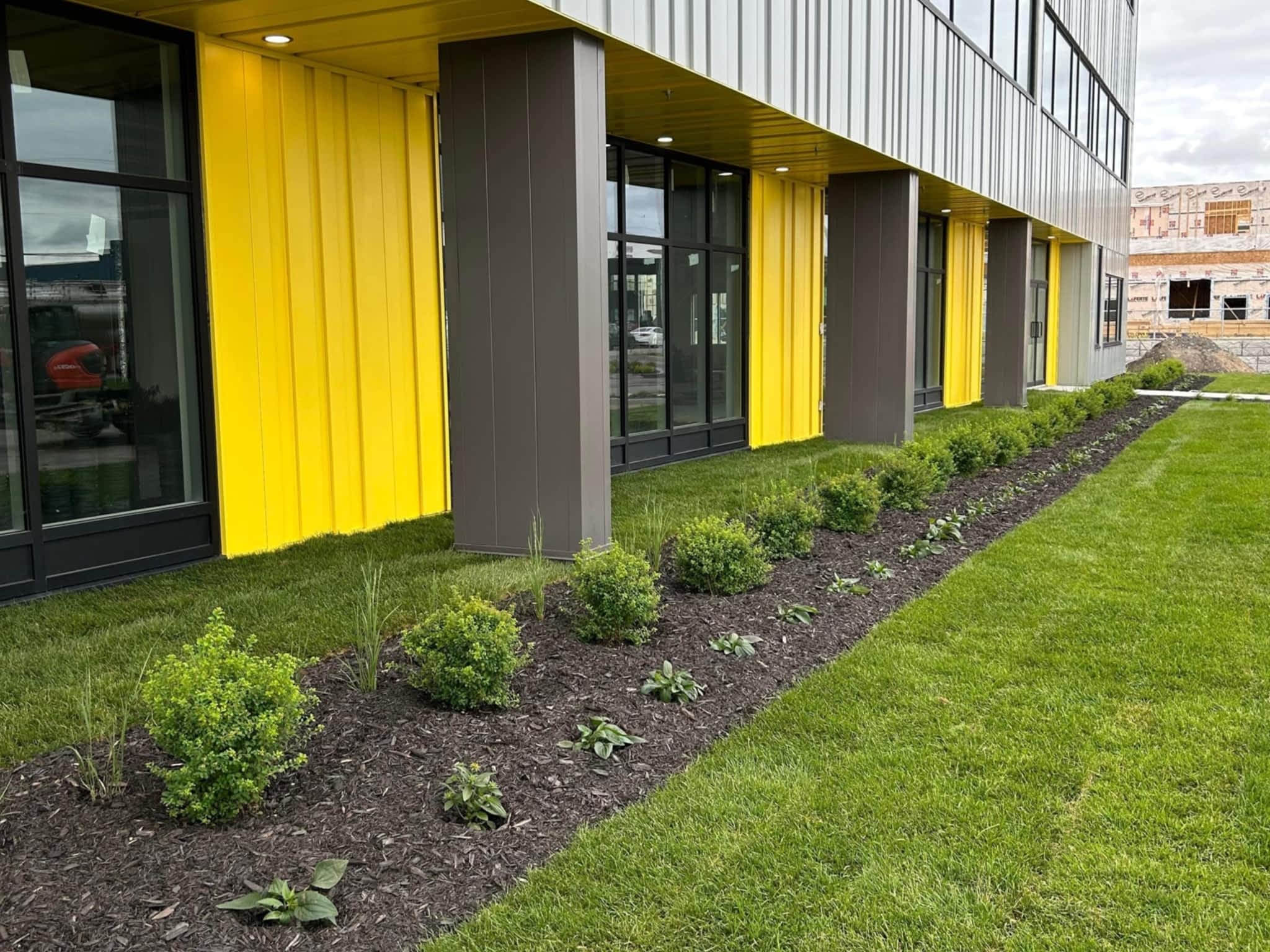 photo Groupe Novacore Inc. - Terrassement, Pavé-uni, Pose de Tourbe Repentigny