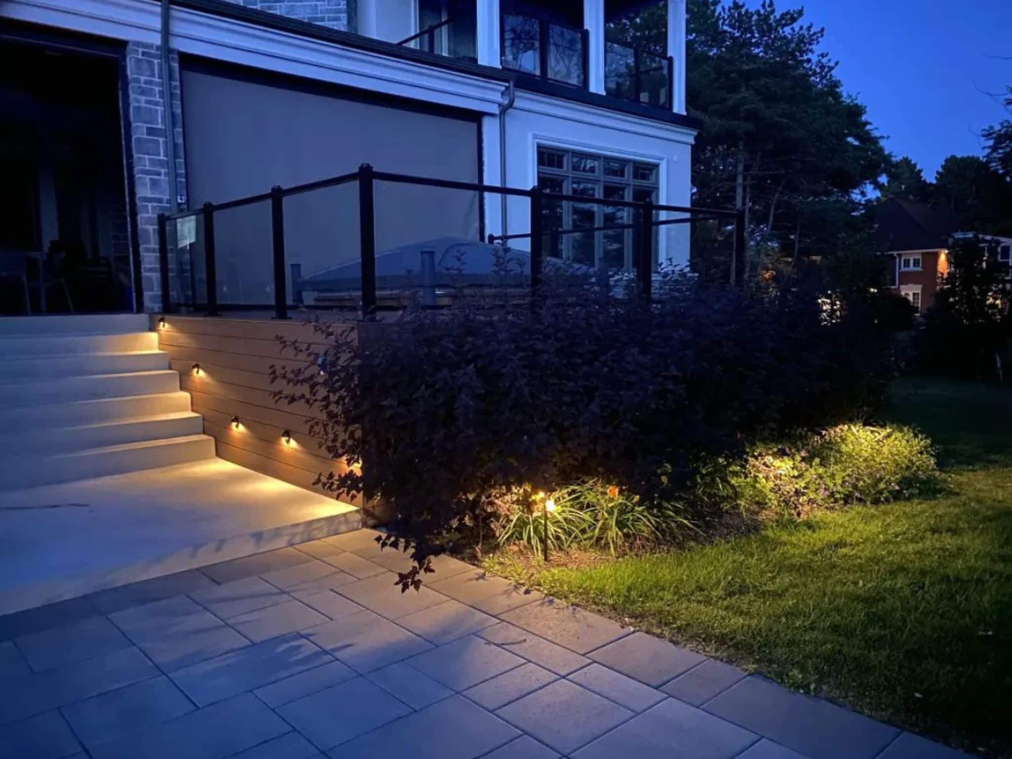photo Complete Properties Ontario In-Ground Sprinklers /Outdoor Lighting