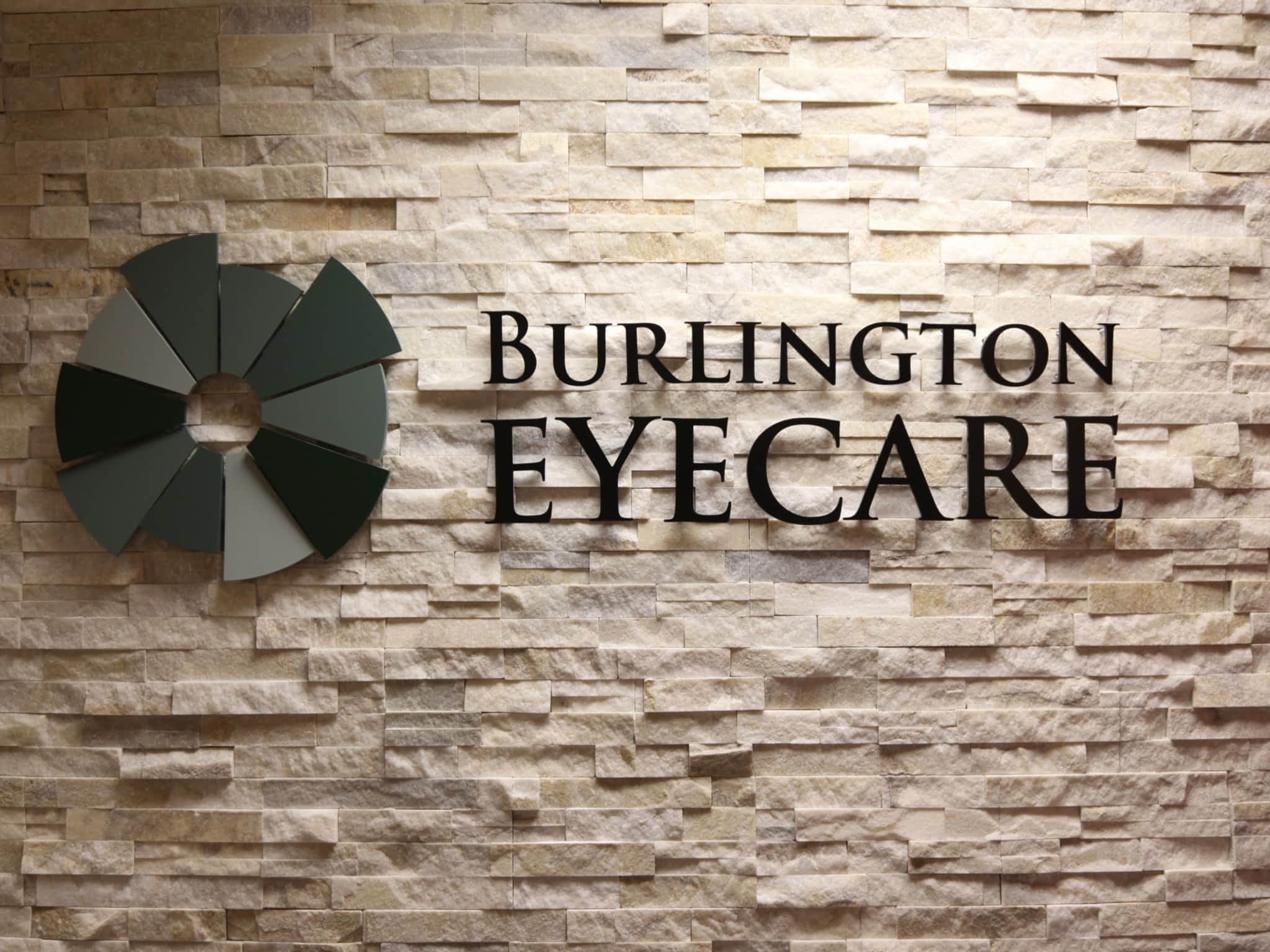 photo Burlington Eyecare