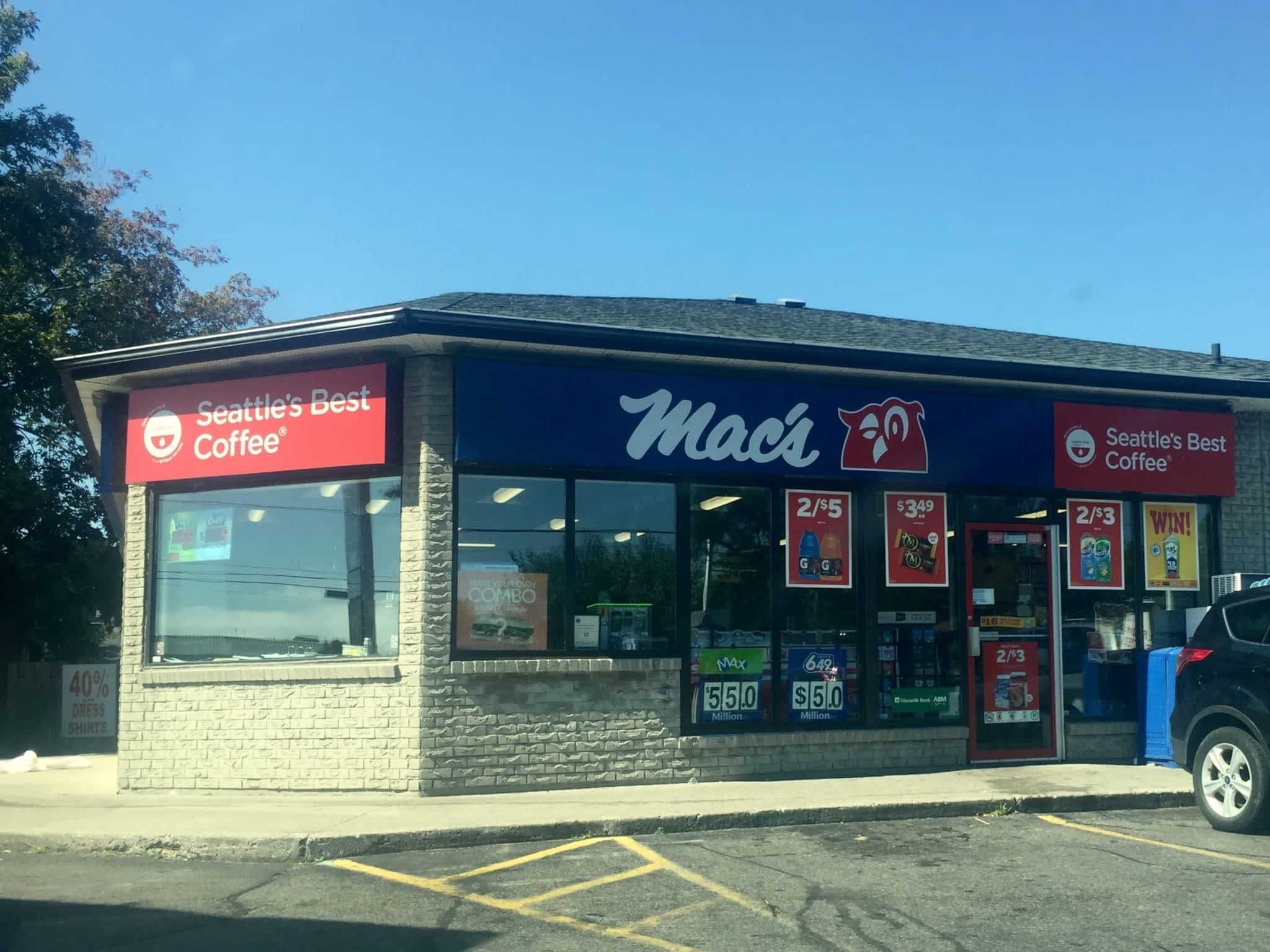 photo Mac's Convenience Stores Inc