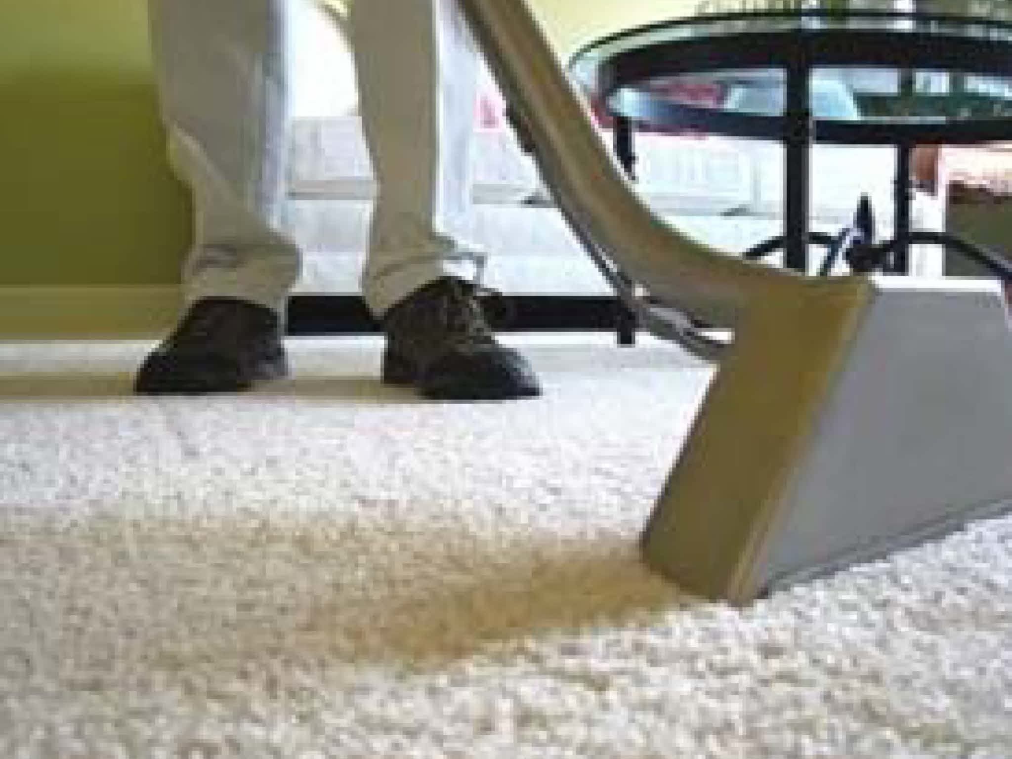photo Canadian Carpet Cleaning