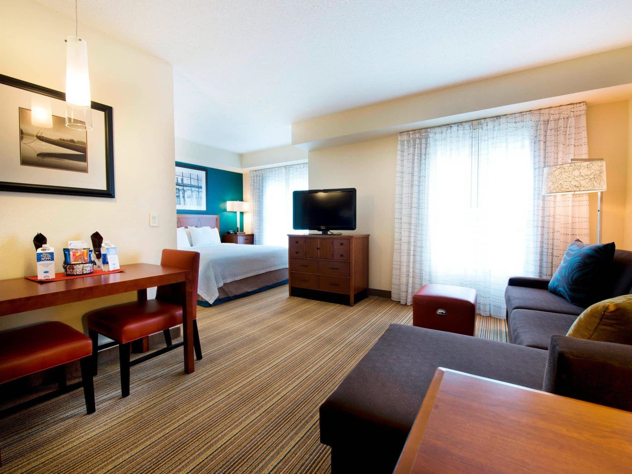 photo Residence Inn by Marriott Mississauga-Airport Corporate Centre West