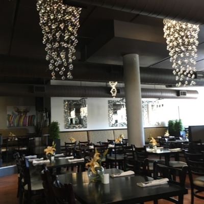 Leyle's Restaurant - Restaurants