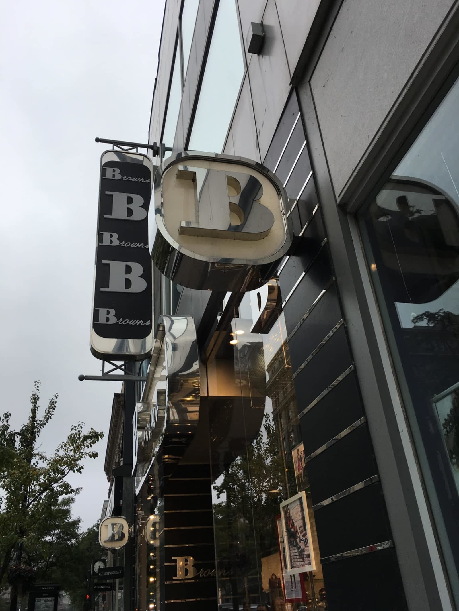 Browns Shoes 1191 rue SainteCatherine O, Montréal, QC