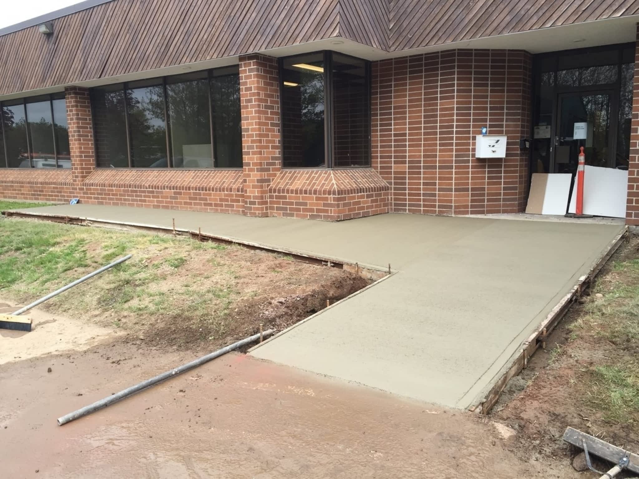 photo RTL Excavating Ltd