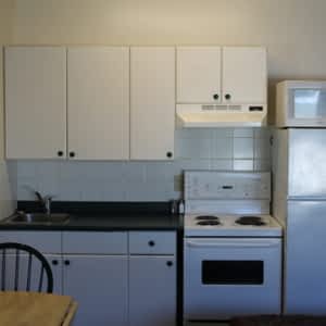 Voyageur Motel Opening Hours 4035 45 St Rocky Mountain House Ab