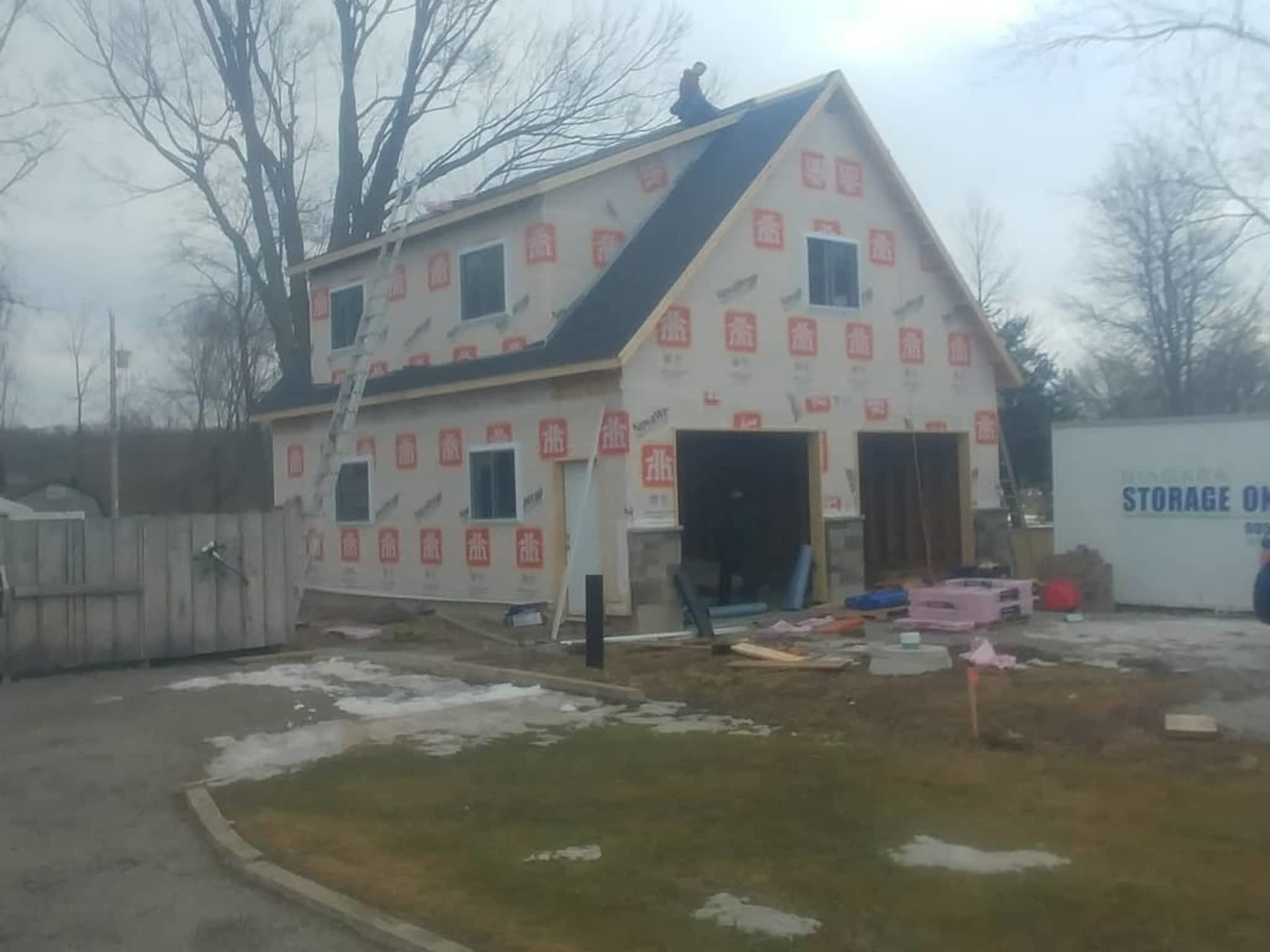 photo Pro.Found Roofing