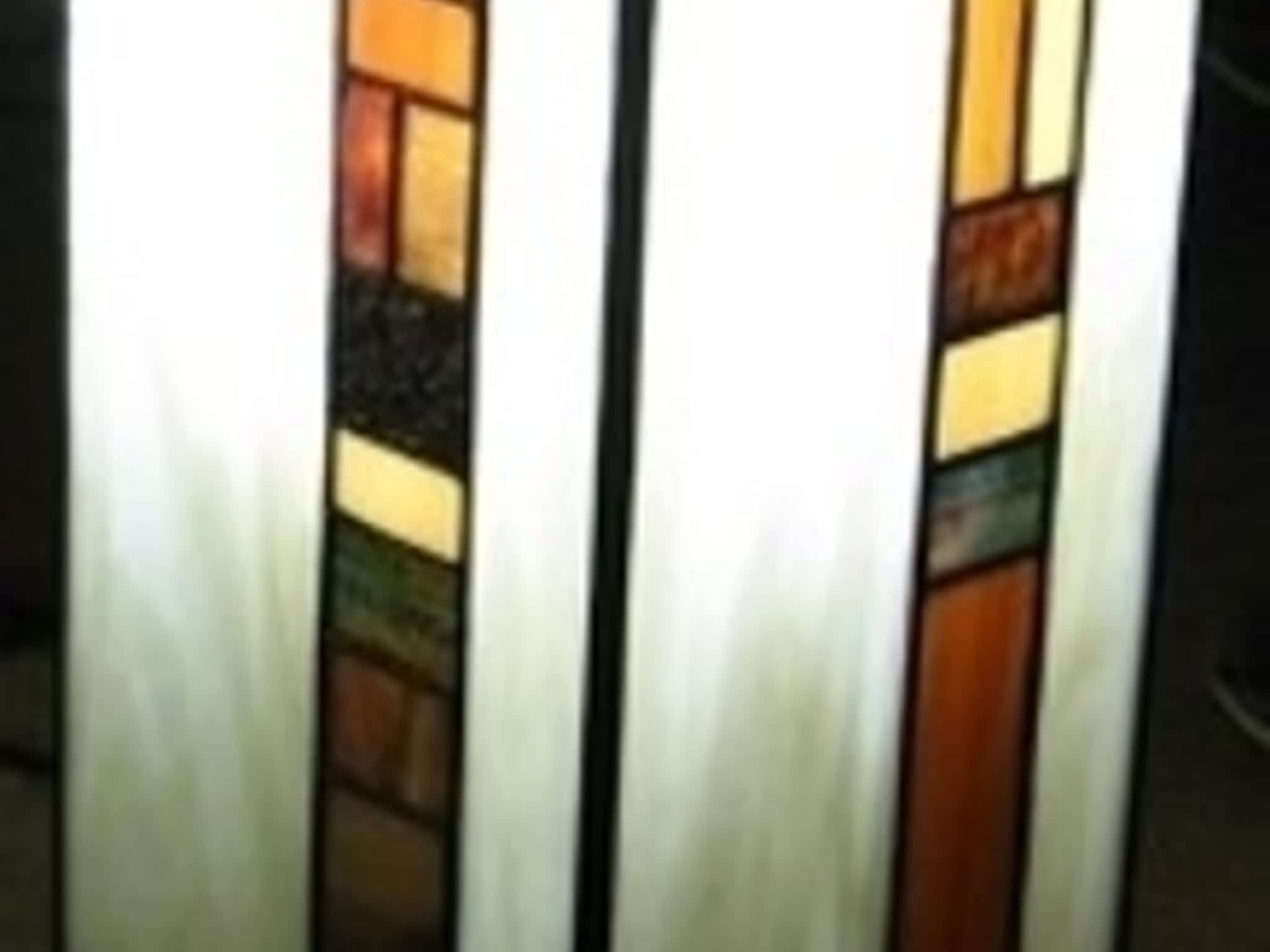 photo Jeanette Blackwell, Stained Glass Artisan