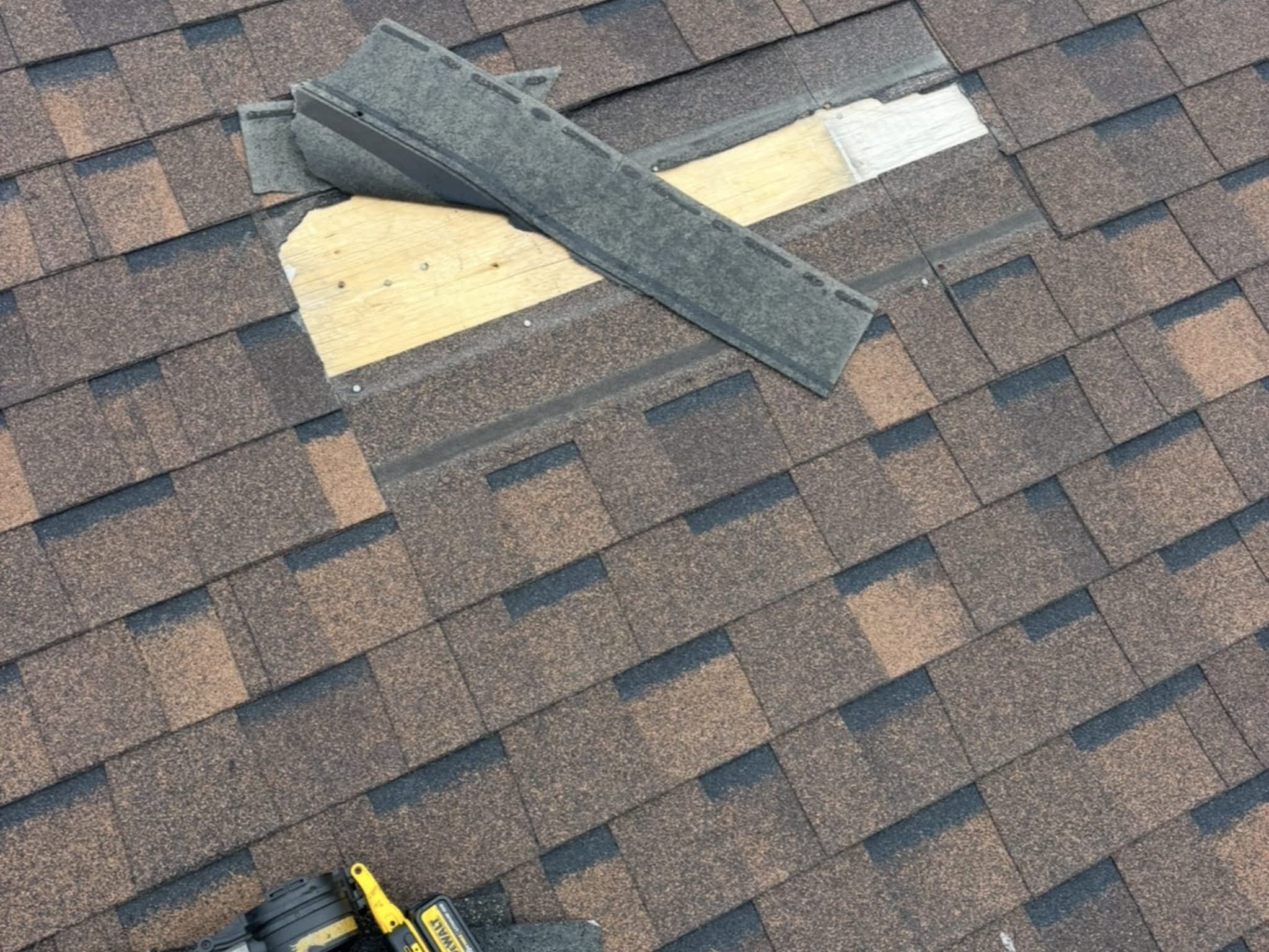 photo Toronto Roofing Repair