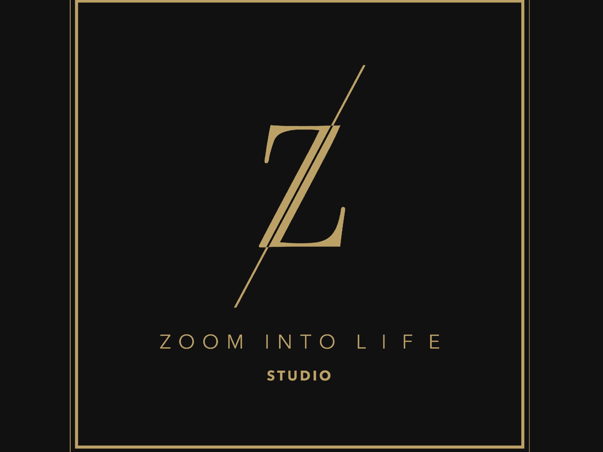 photo Zoom Into Life Studio