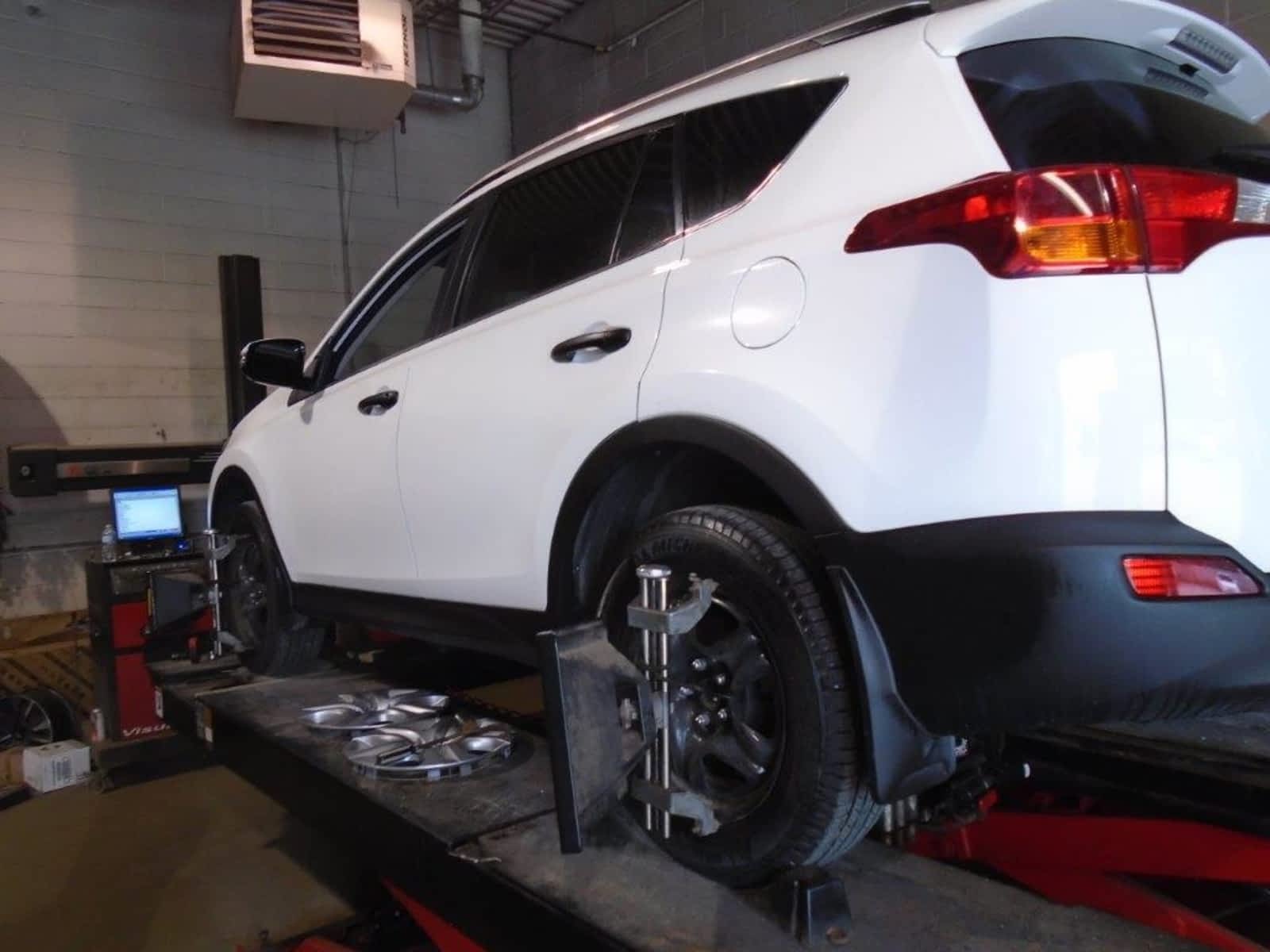 Stones Alignment And Brakes Opening Hours 192 Tiffin St Barrie On Stones Alignment And Brakes Opening Hours 192 Tiffin St Barrie On